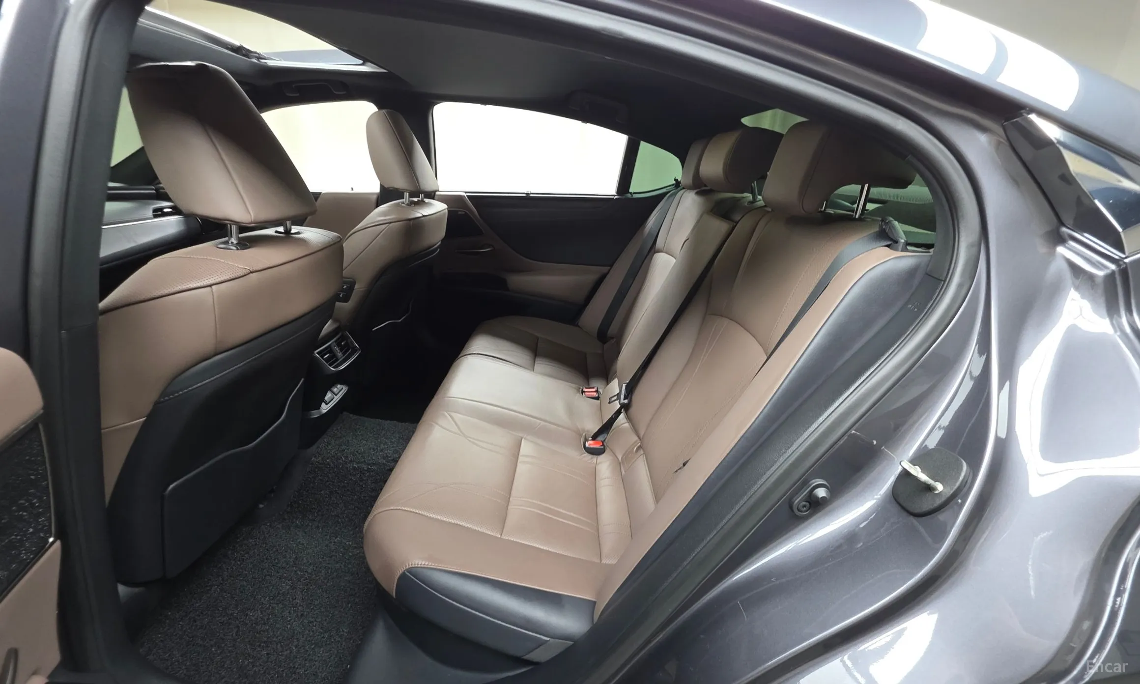 Lexus ES300h 7th Generation превью 12