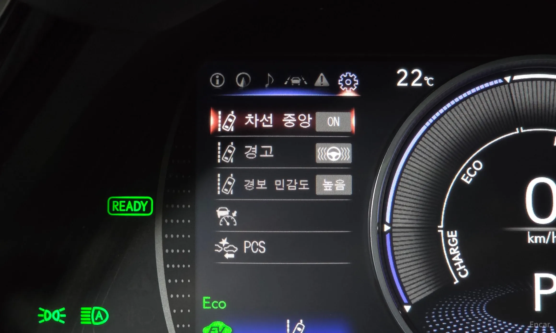 Lexus ES300h 7th Generation превью 17