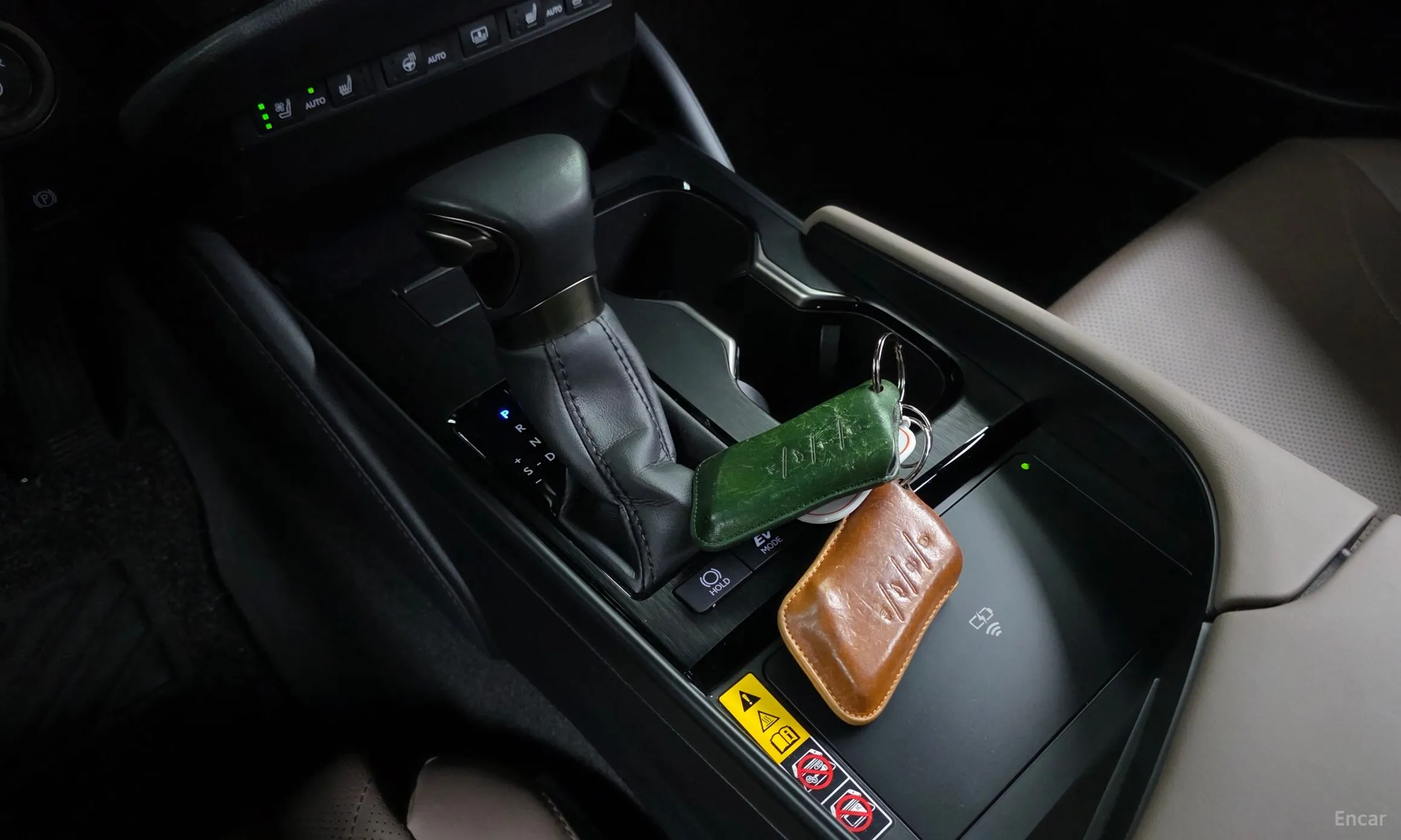 Lexus ES300h 7th Generation превью 9