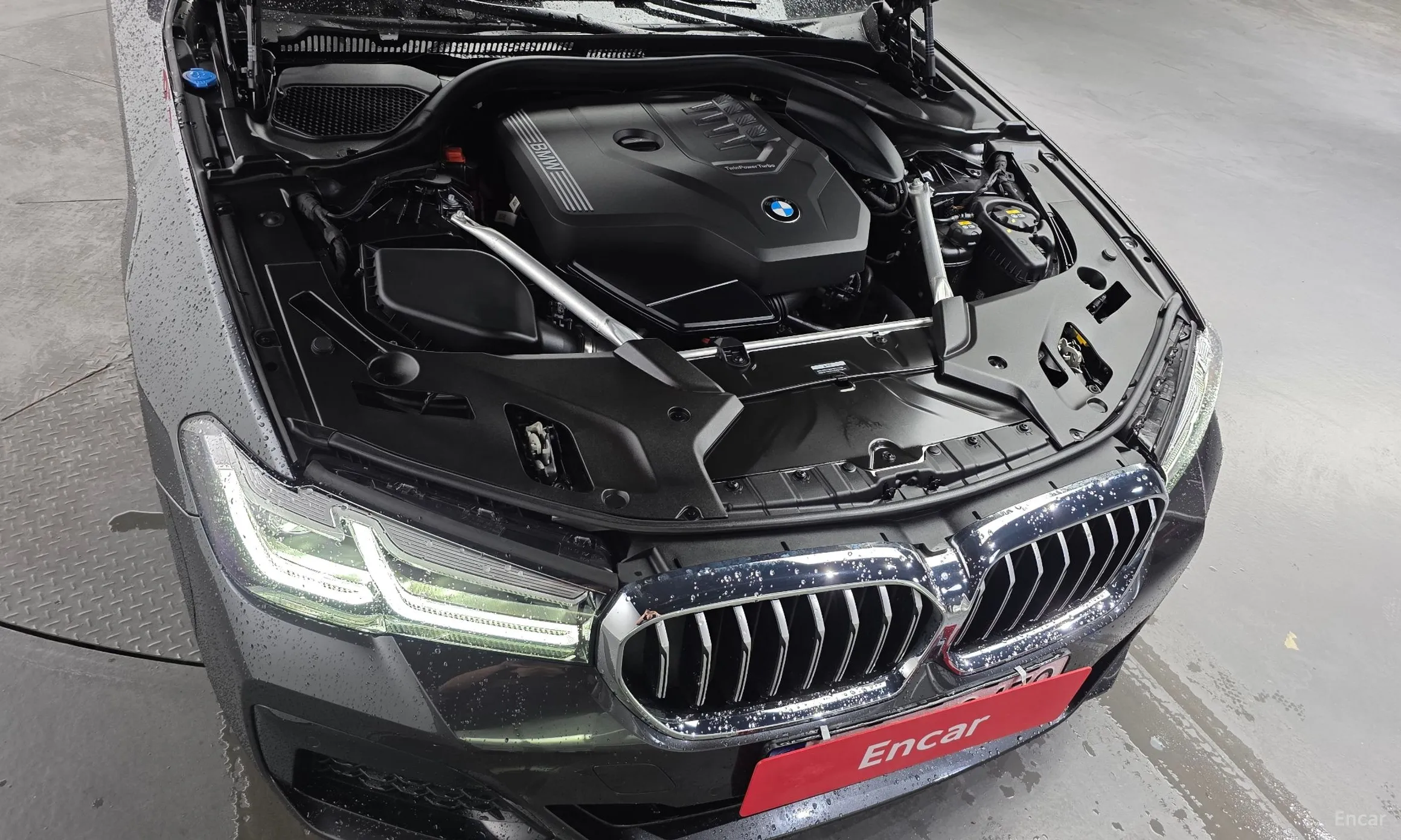 BMW 5 Series (G30) превью 6