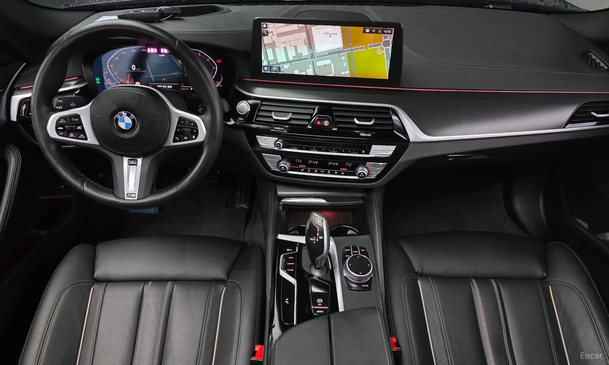 BMW 5 Series (G30) превью 7