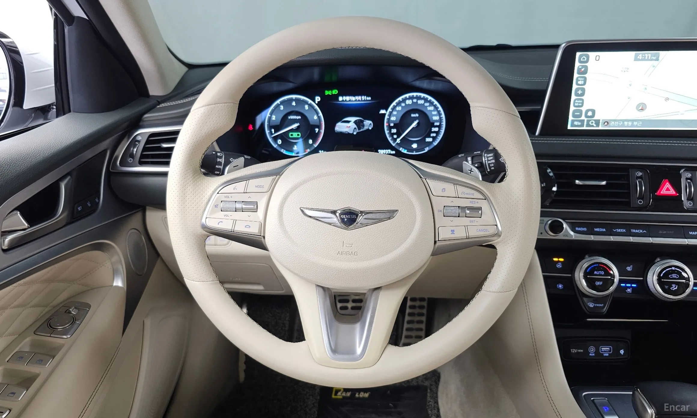Genesis G70 превью 13