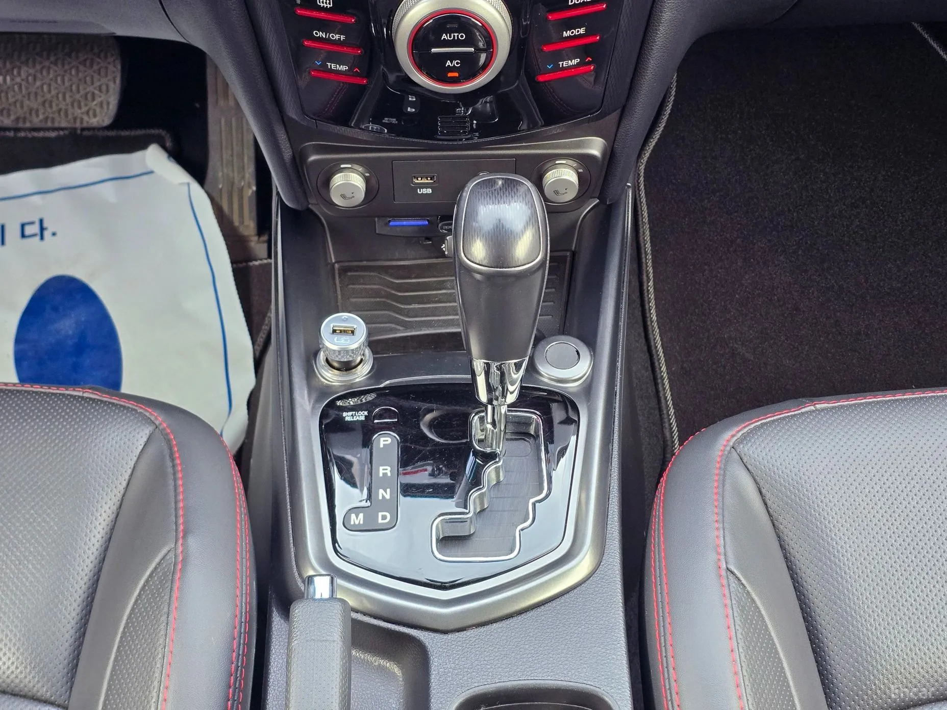 KG Mobility (SsangYong) Tivoli Air превью 13