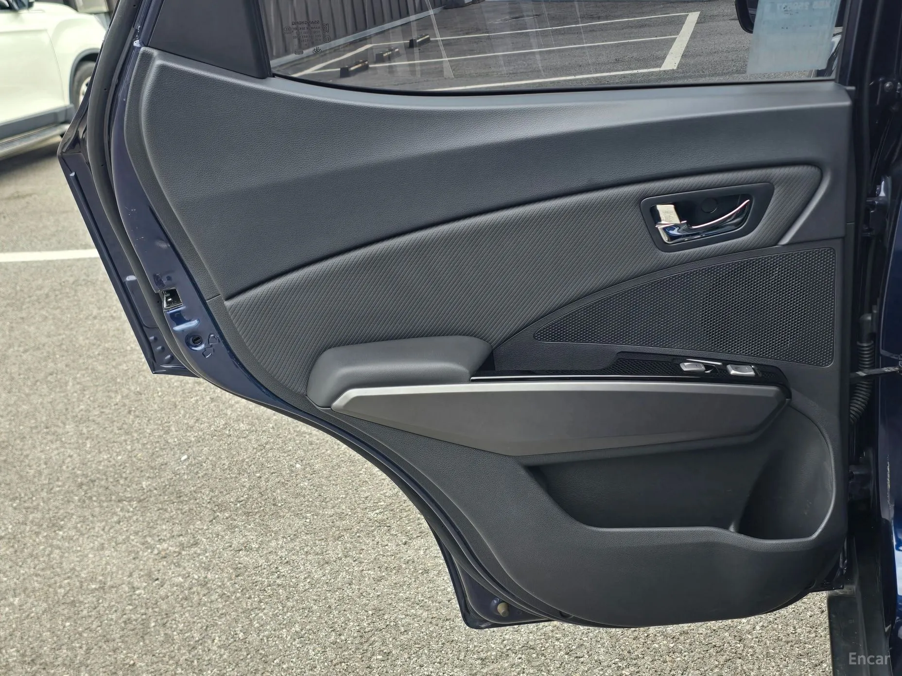 KG Mobility (SsangYong) Tivoli Air превью 14