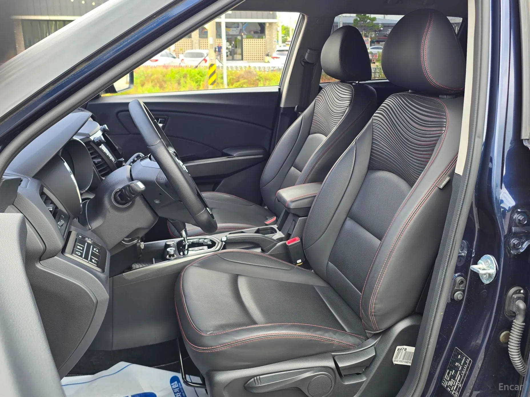 KG Mobility (SsangYong) Tivoli Air превью 7