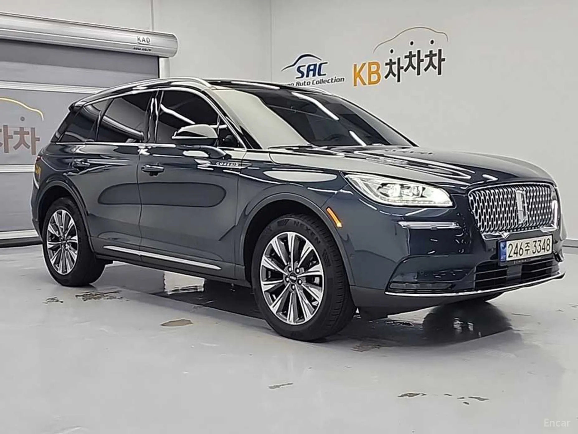 Lincoln Corsair превью 4