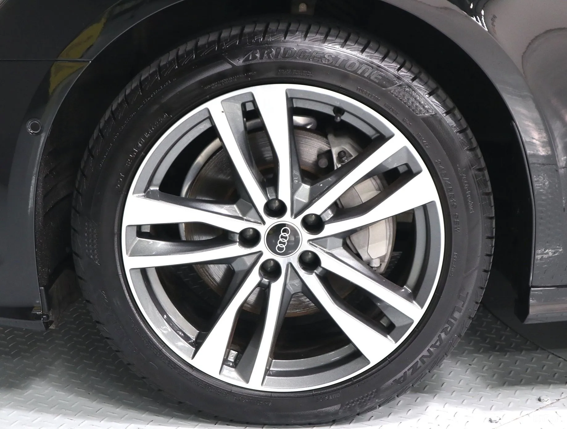 Audi A6 (C8) превью 18