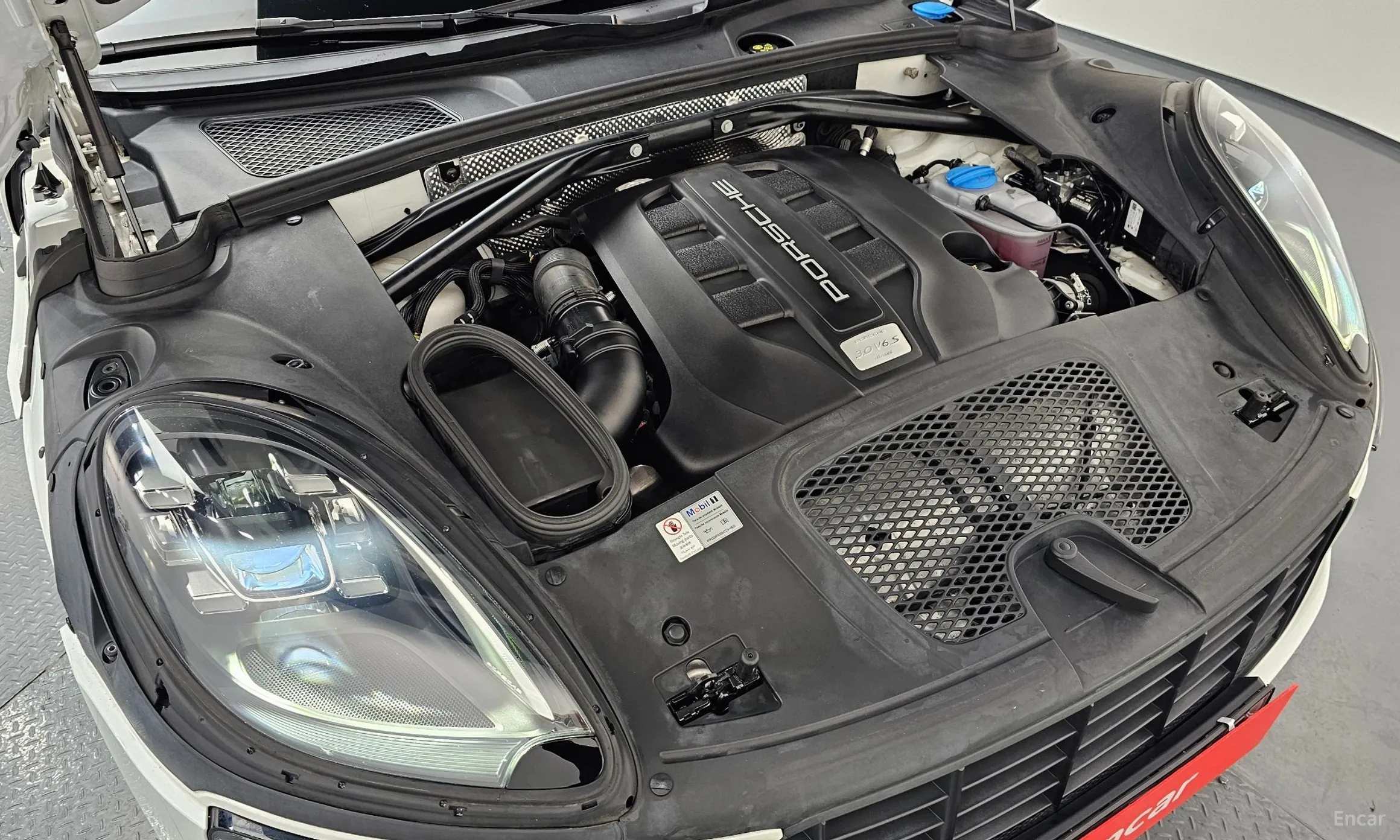 Porsche Macan превью 6
