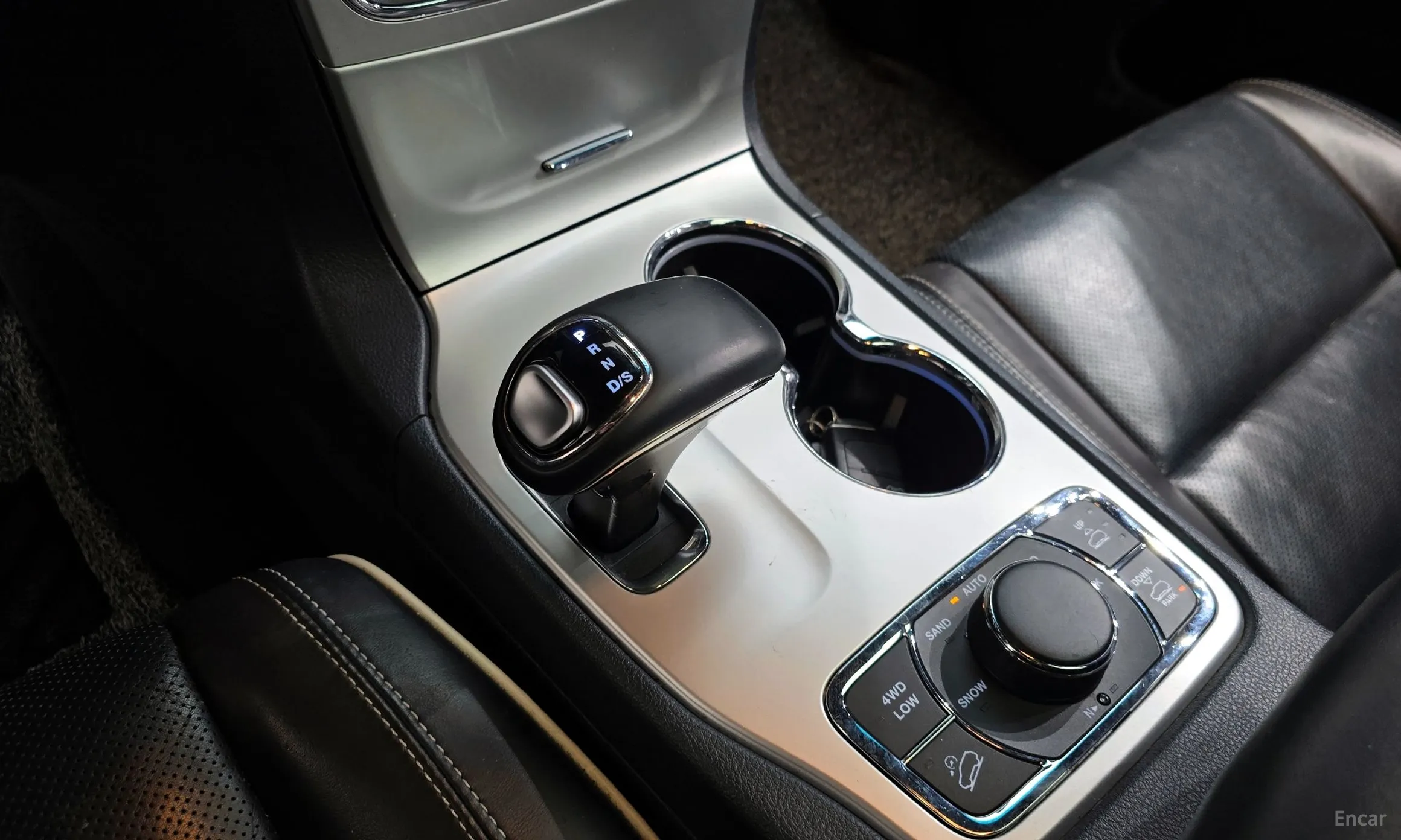 Jeep Grand Cherokee превью 9