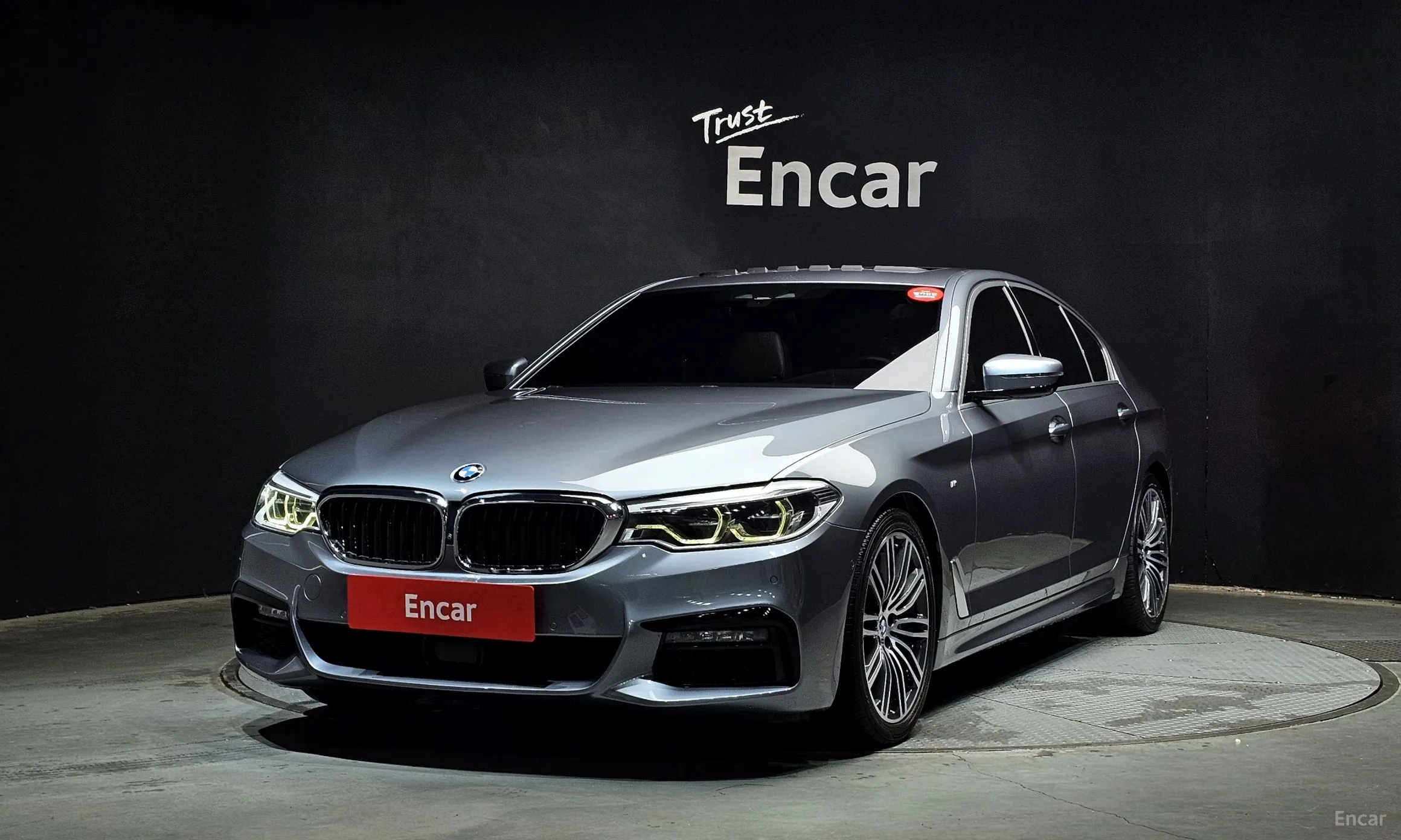 BMW 5 Series (G30)