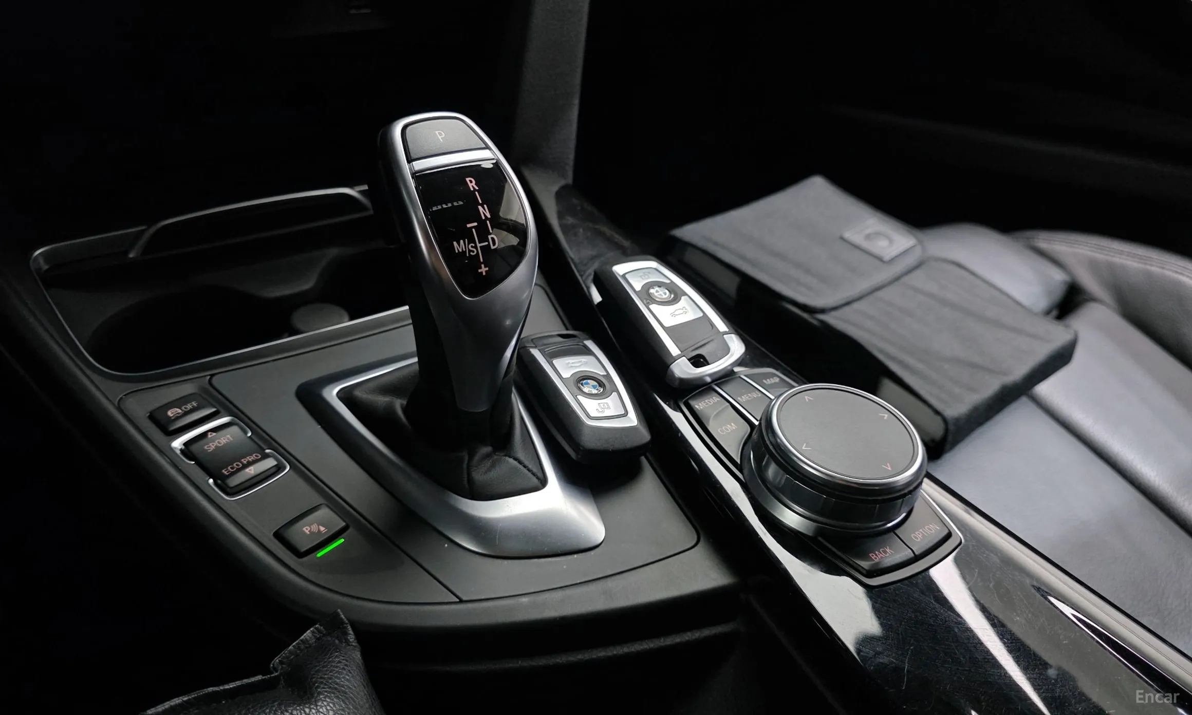 BMW 3 Series (F30) превью 9