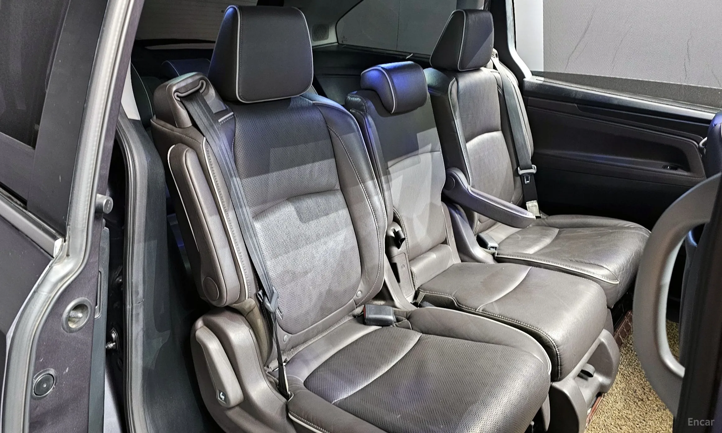 Honda Odyssey превью 12