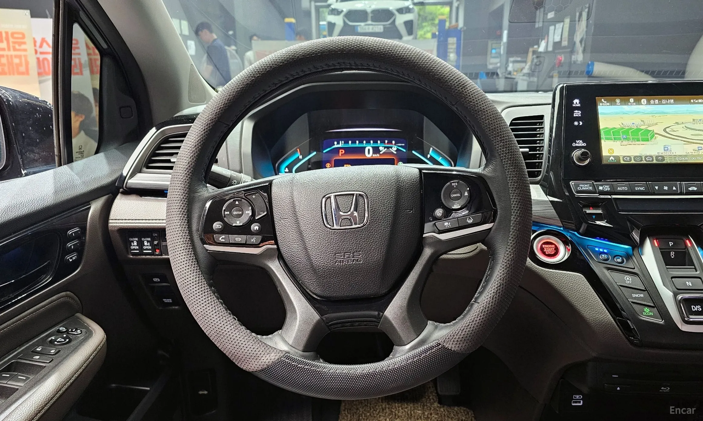 Honda Odyssey превью 13