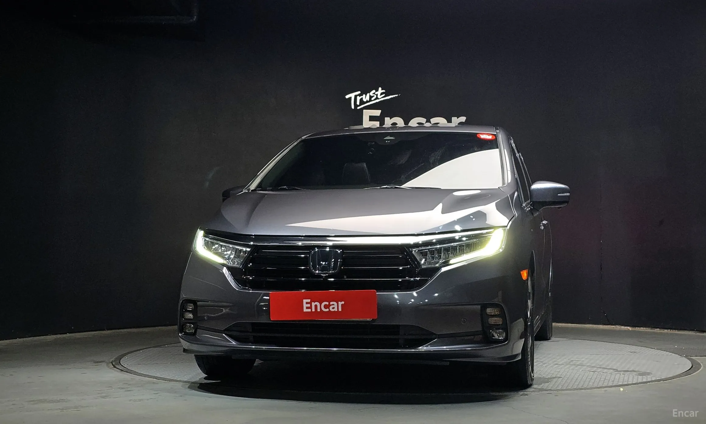 Honda Odyssey превью 3