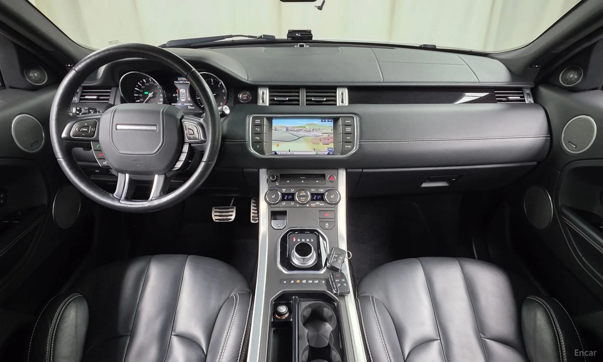Land Rover Range Rover Evoque превью 7