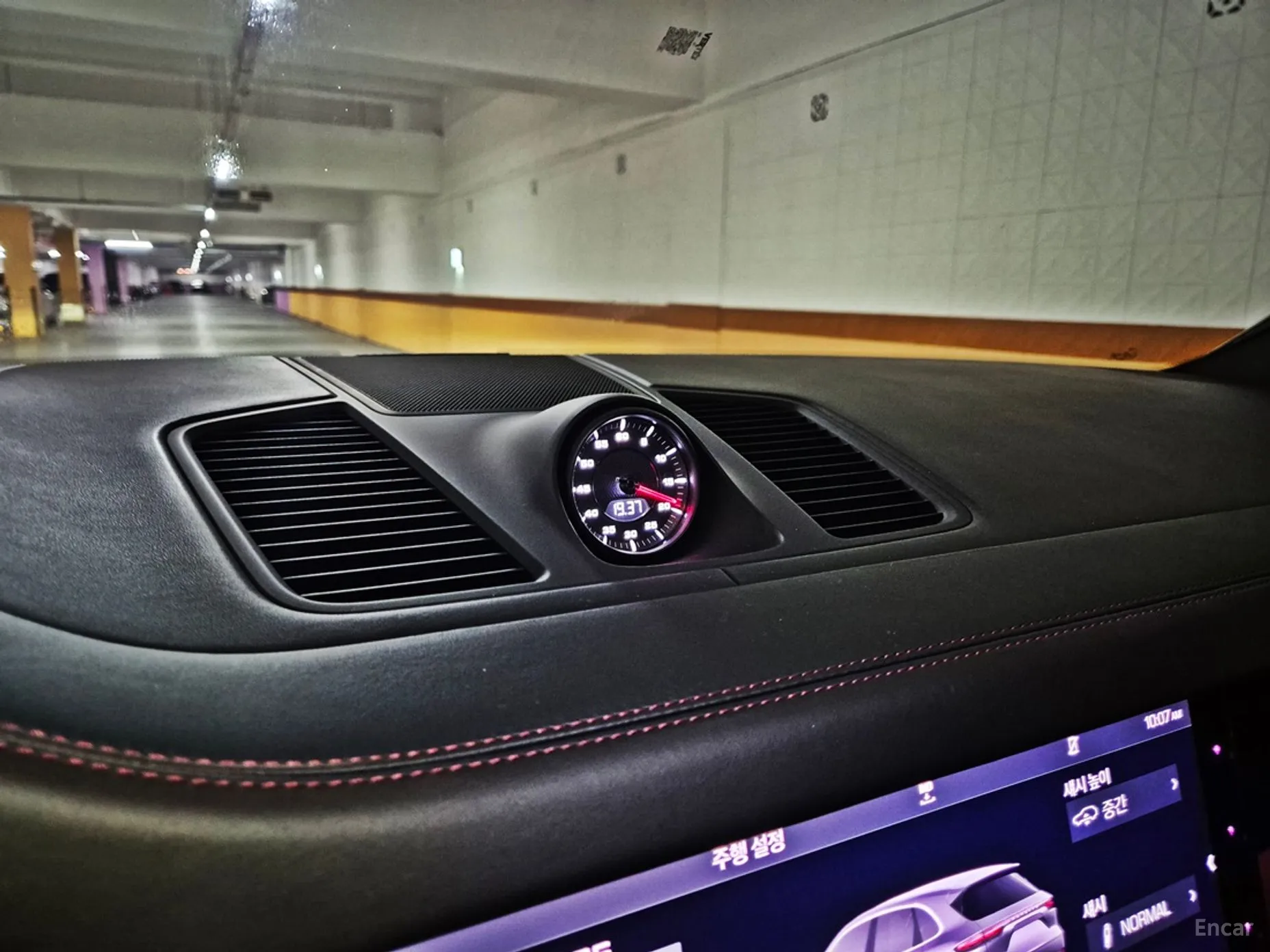 Porsche Cayenne (PO536) превью 15
