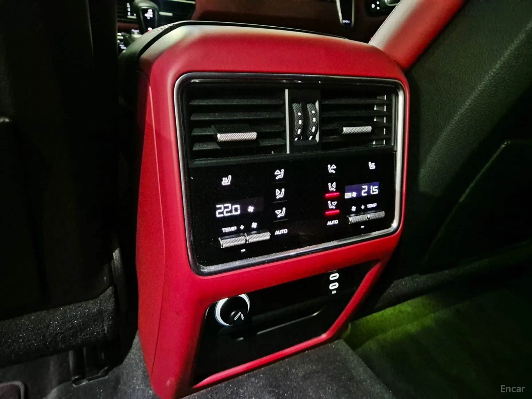 Porsche Cayenne (PO536) превью 17