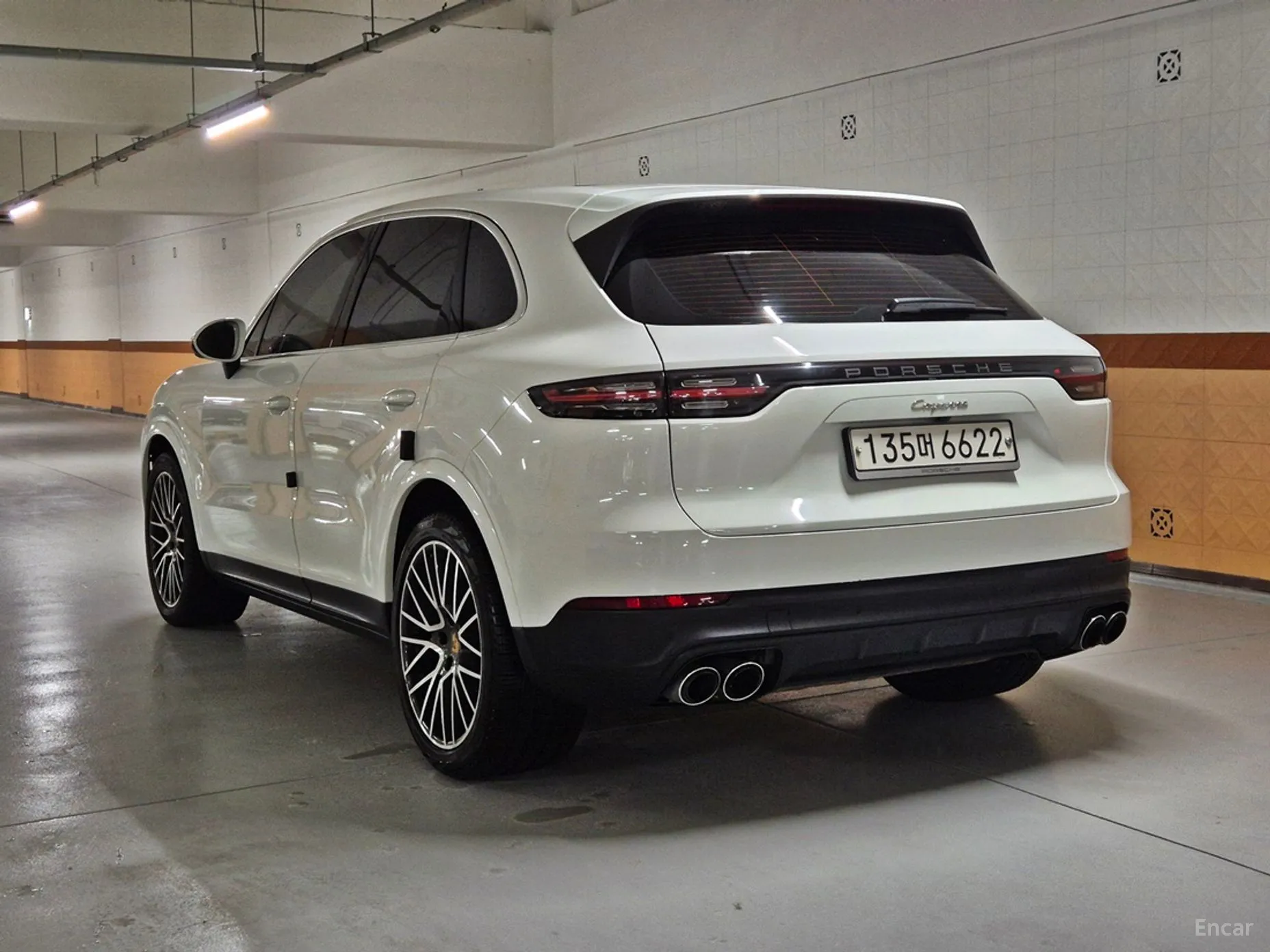 Porsche Cayenne (PO536) превью 3