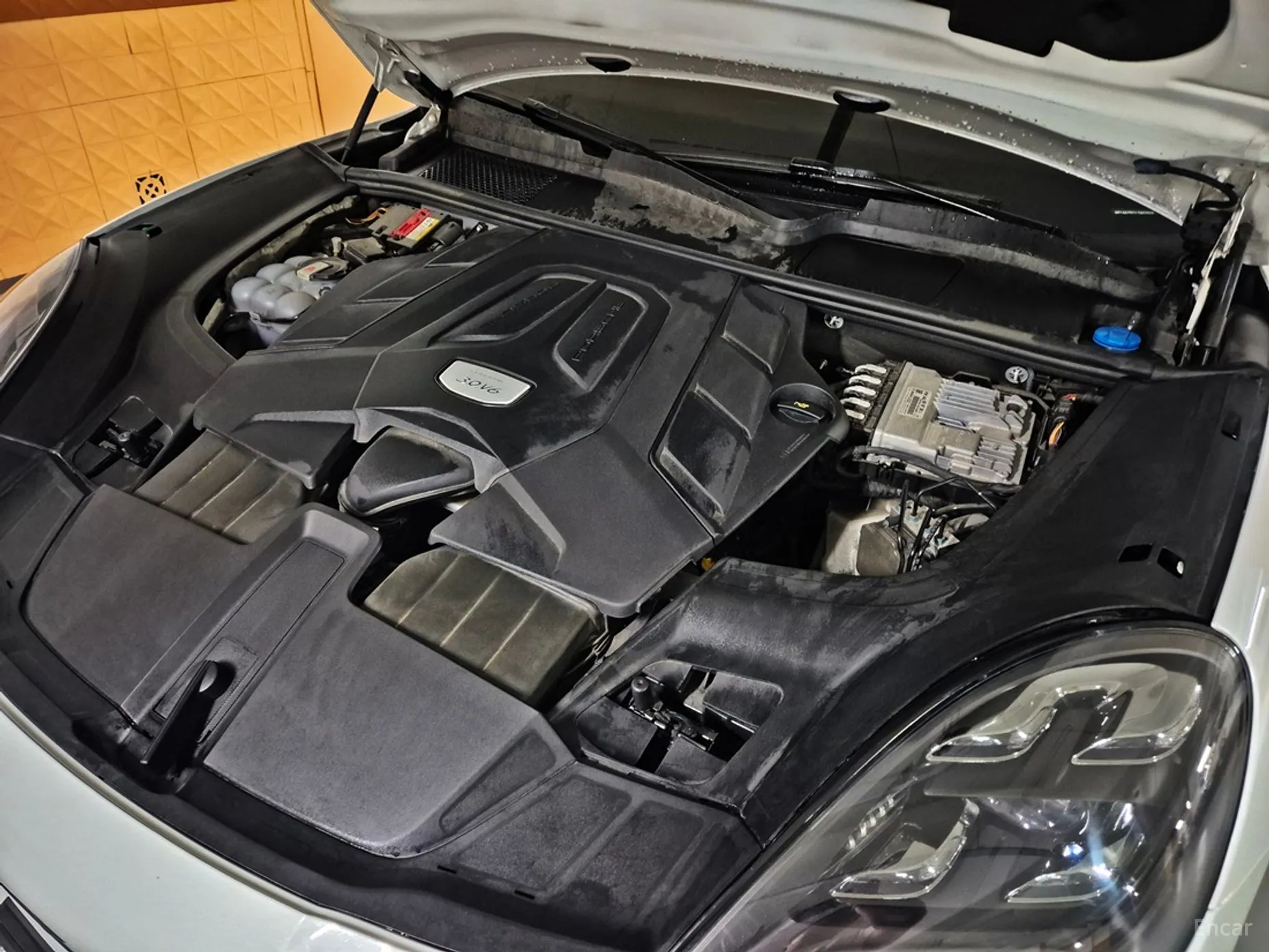 Porsche Cayenne (PO536) превью 7