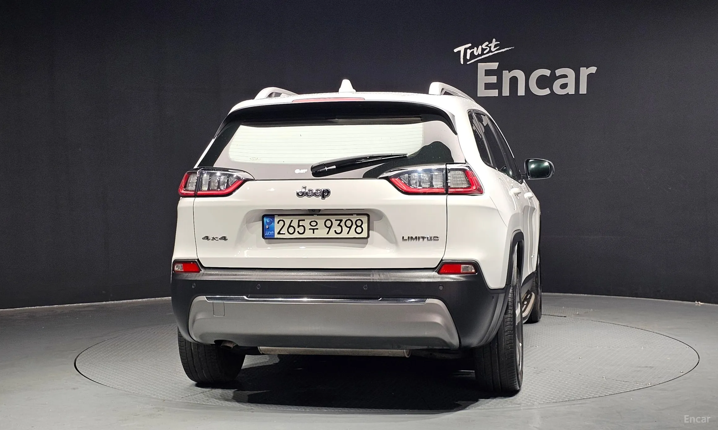 Jeep Cherokee (KL) превью 4