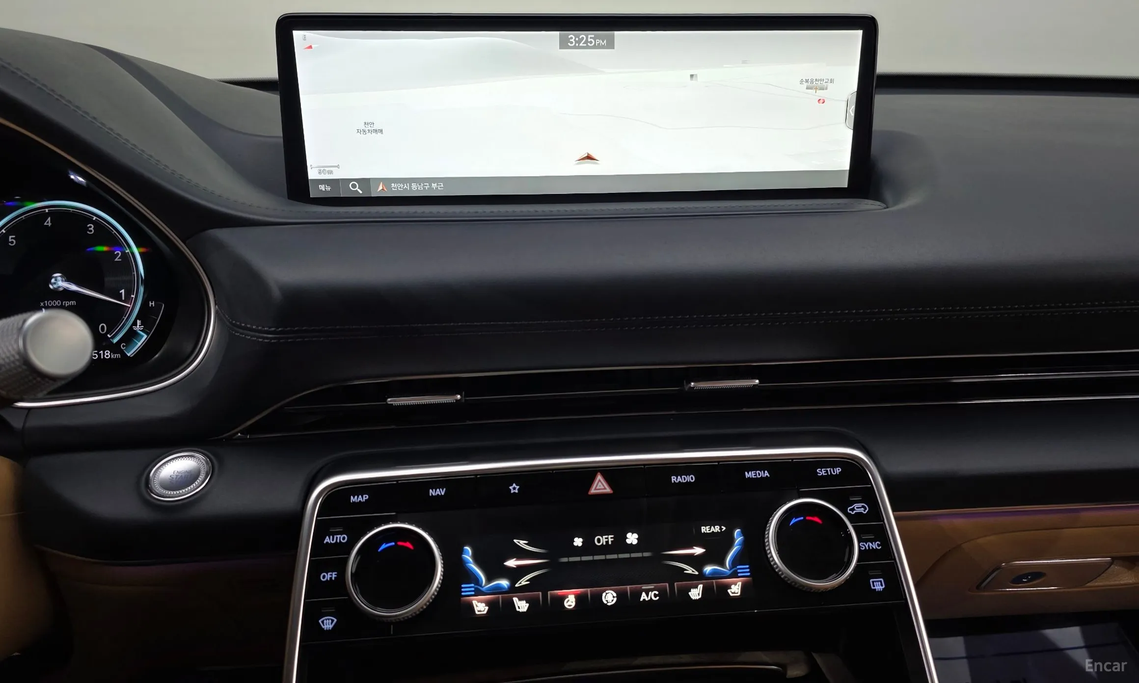 Genesis GV80 превью 13