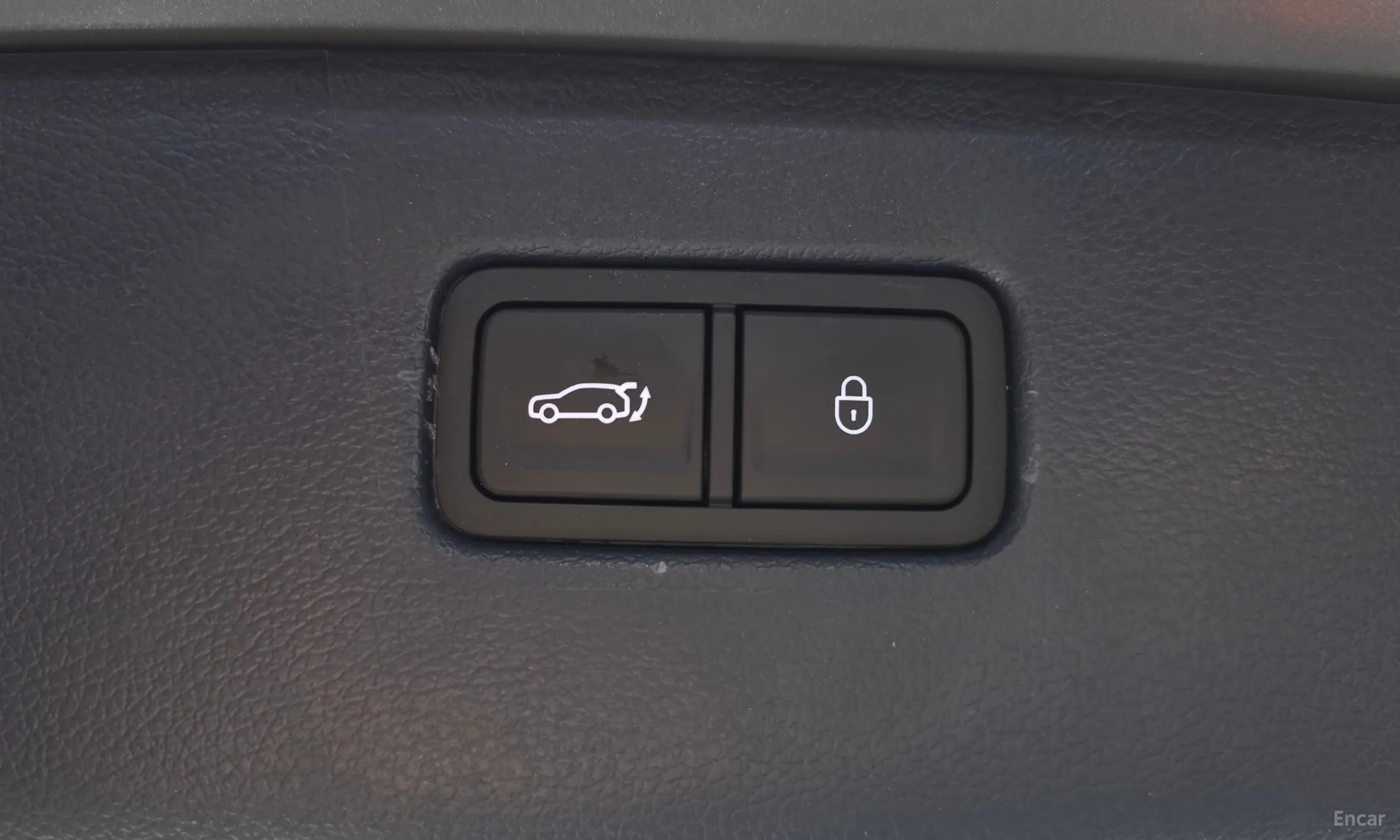 Genesis GV80 превью 18