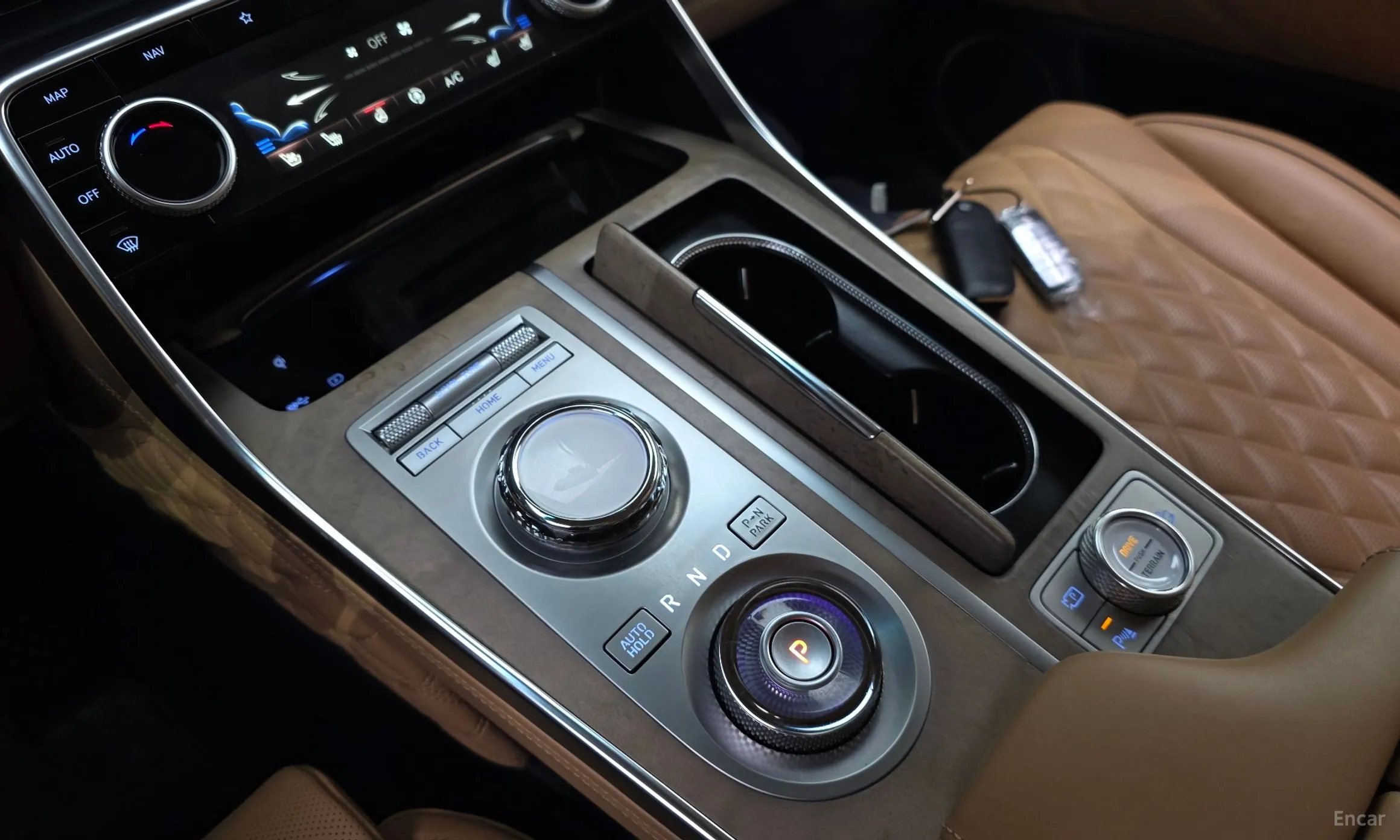 Genesis GV80 превью 9