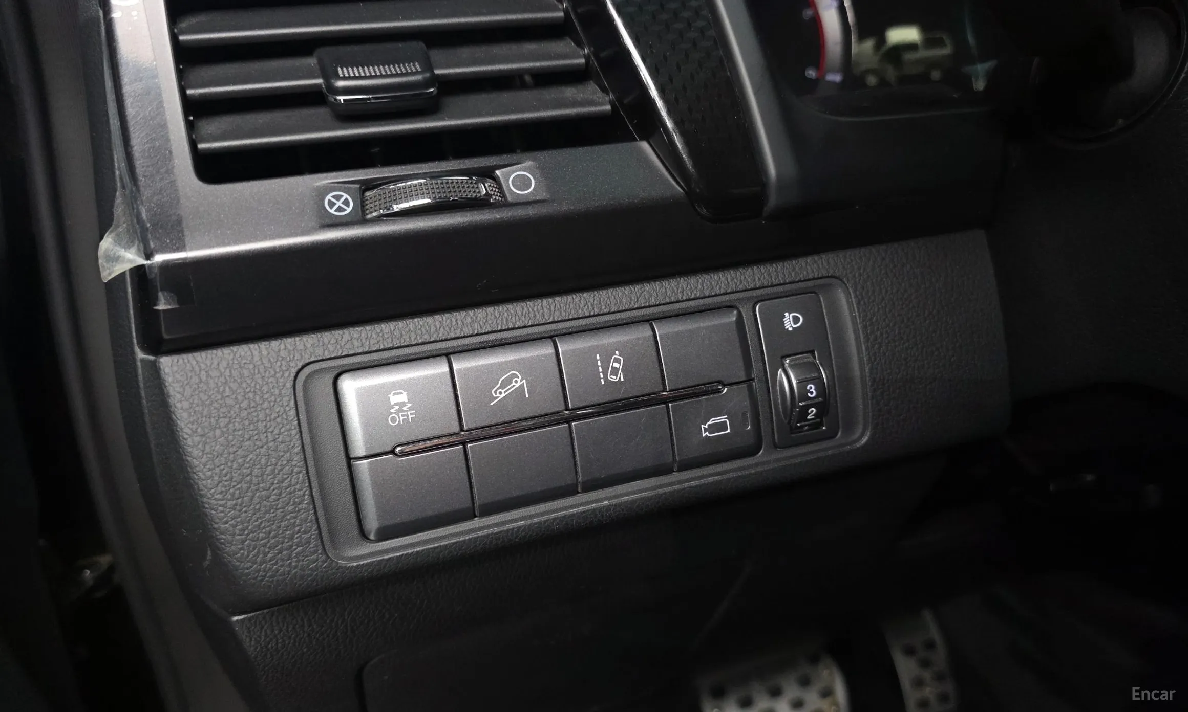 KG Mobility (SsangYong) Rexton Sports превью 16