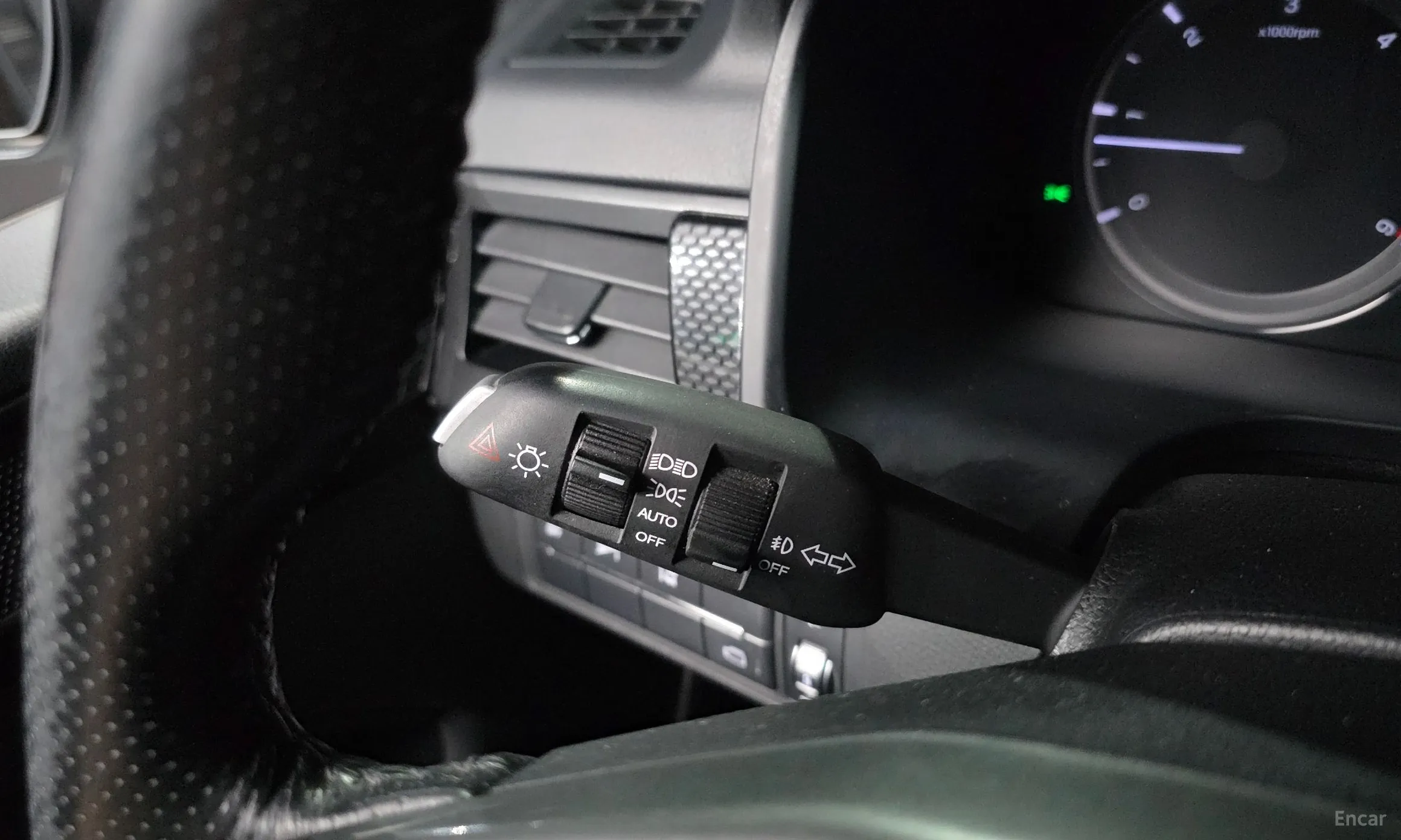 KG Mobility (SsangYong) Rexton Sports превью 20
