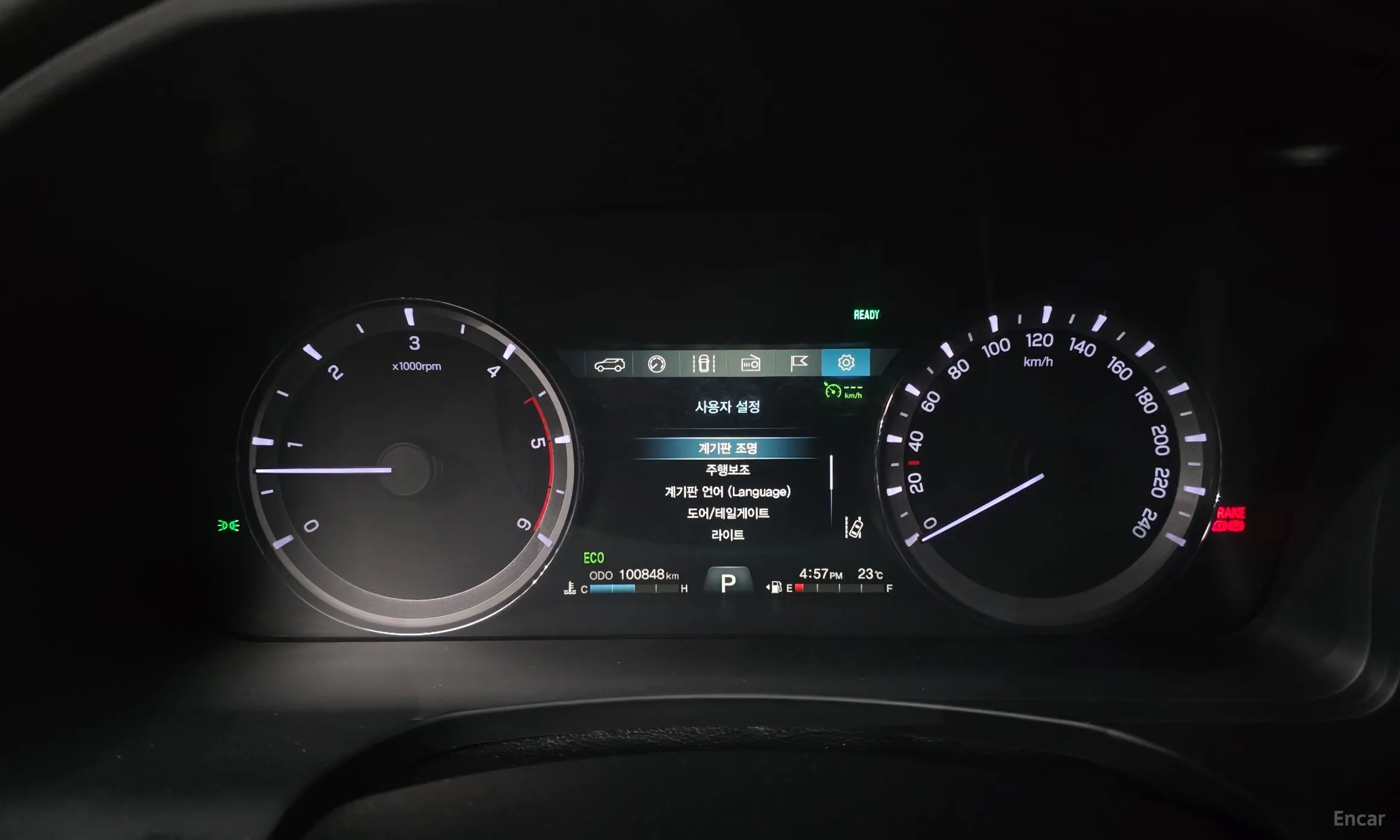 KG Mobility (SsangYong) Rexton Sports превью 8