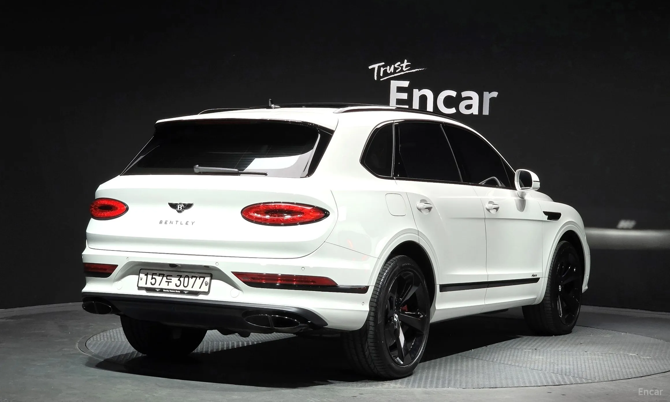 Bentley Bentayga превью 2