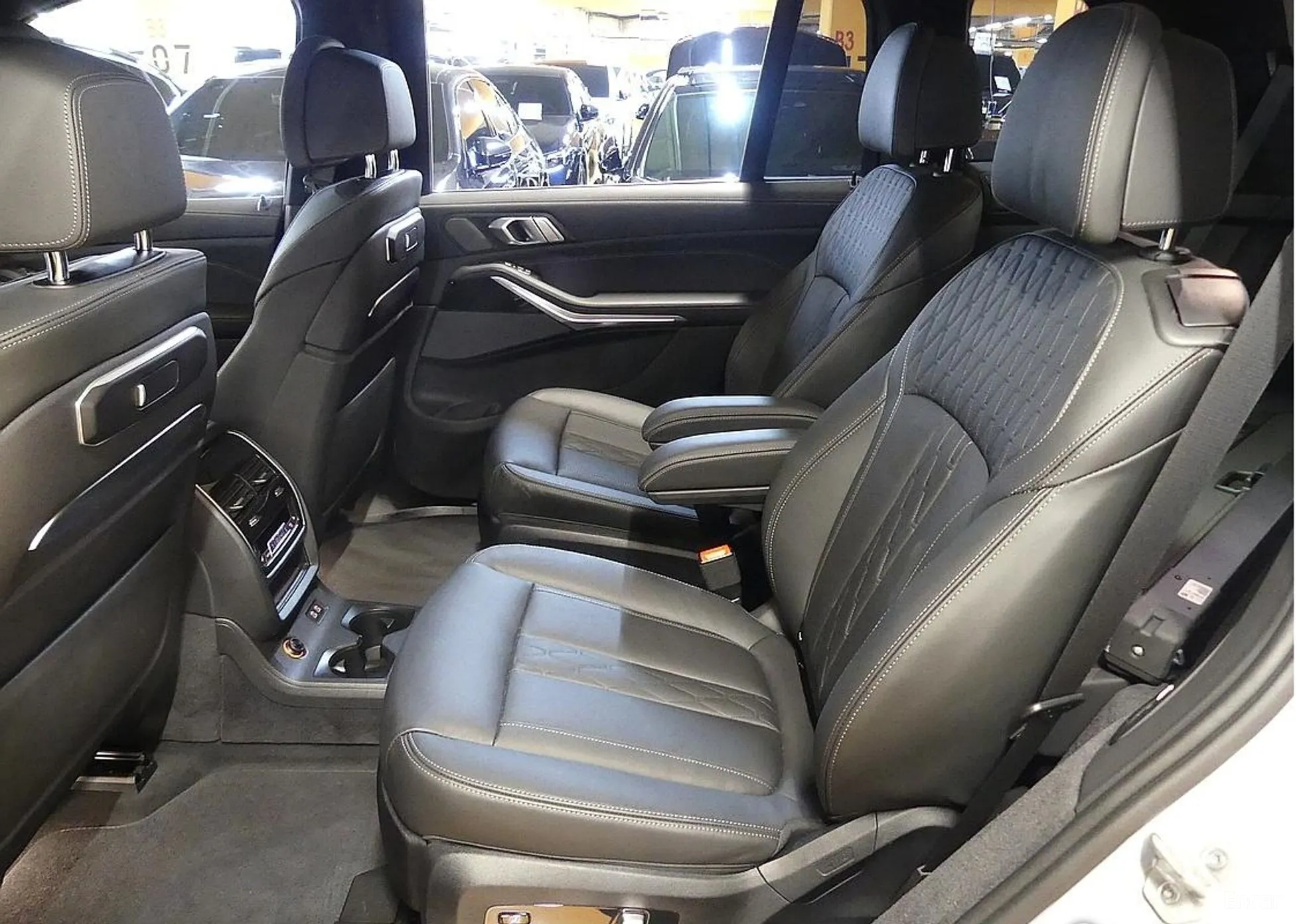 BMW X7 (G07) превью 17