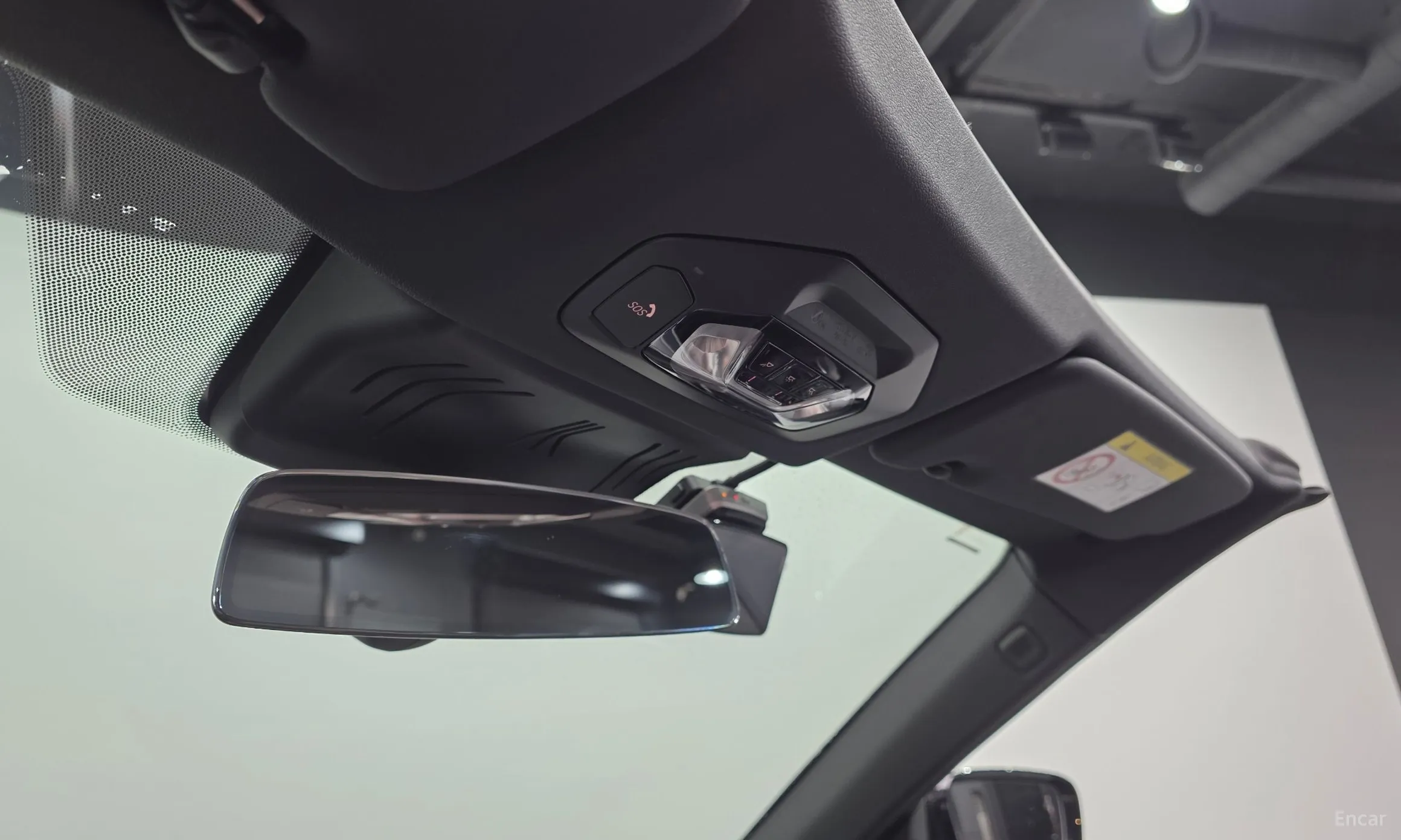 BMW Series 4 (G22) превью 17