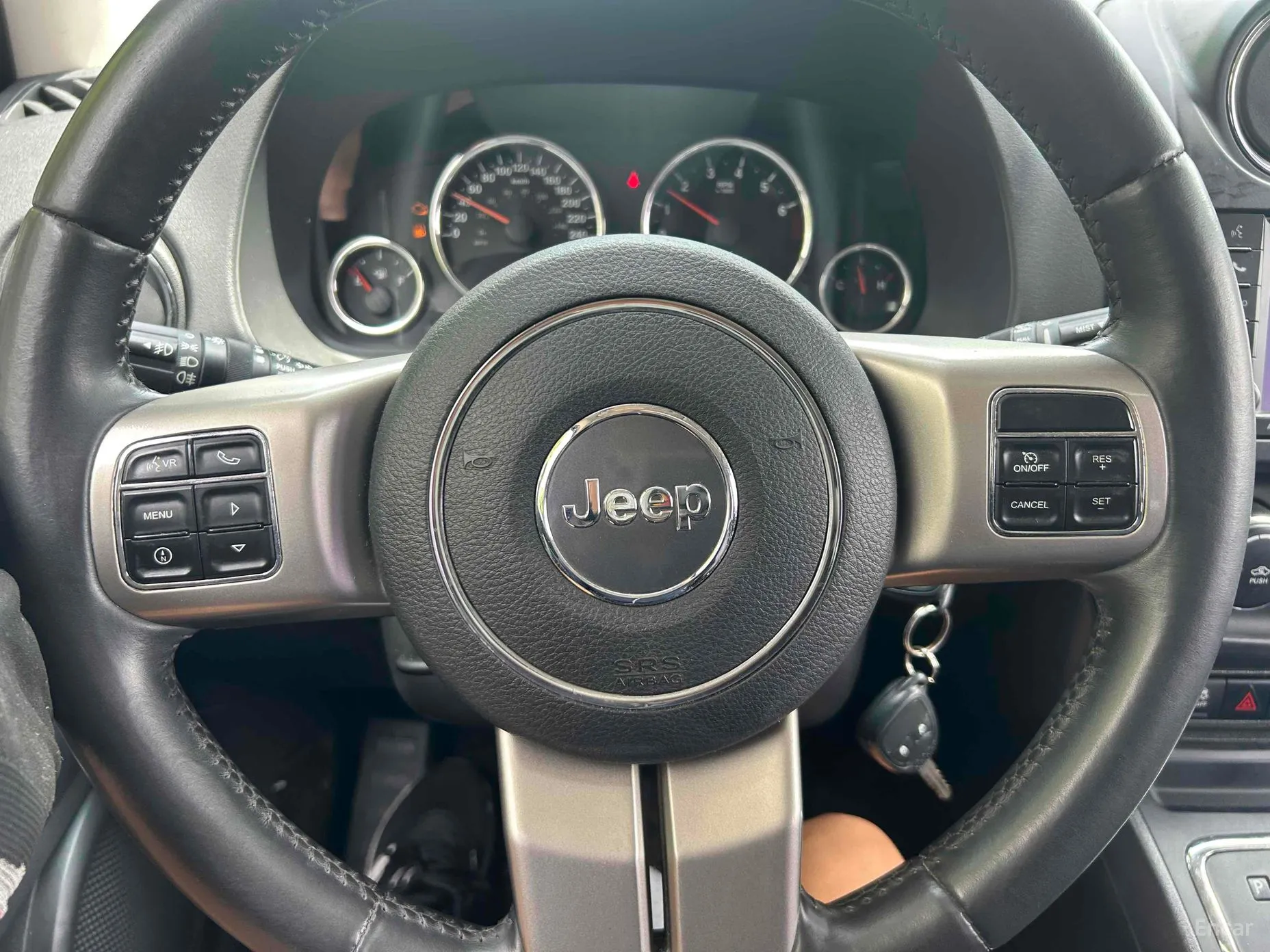 Jeep Compass превью 13