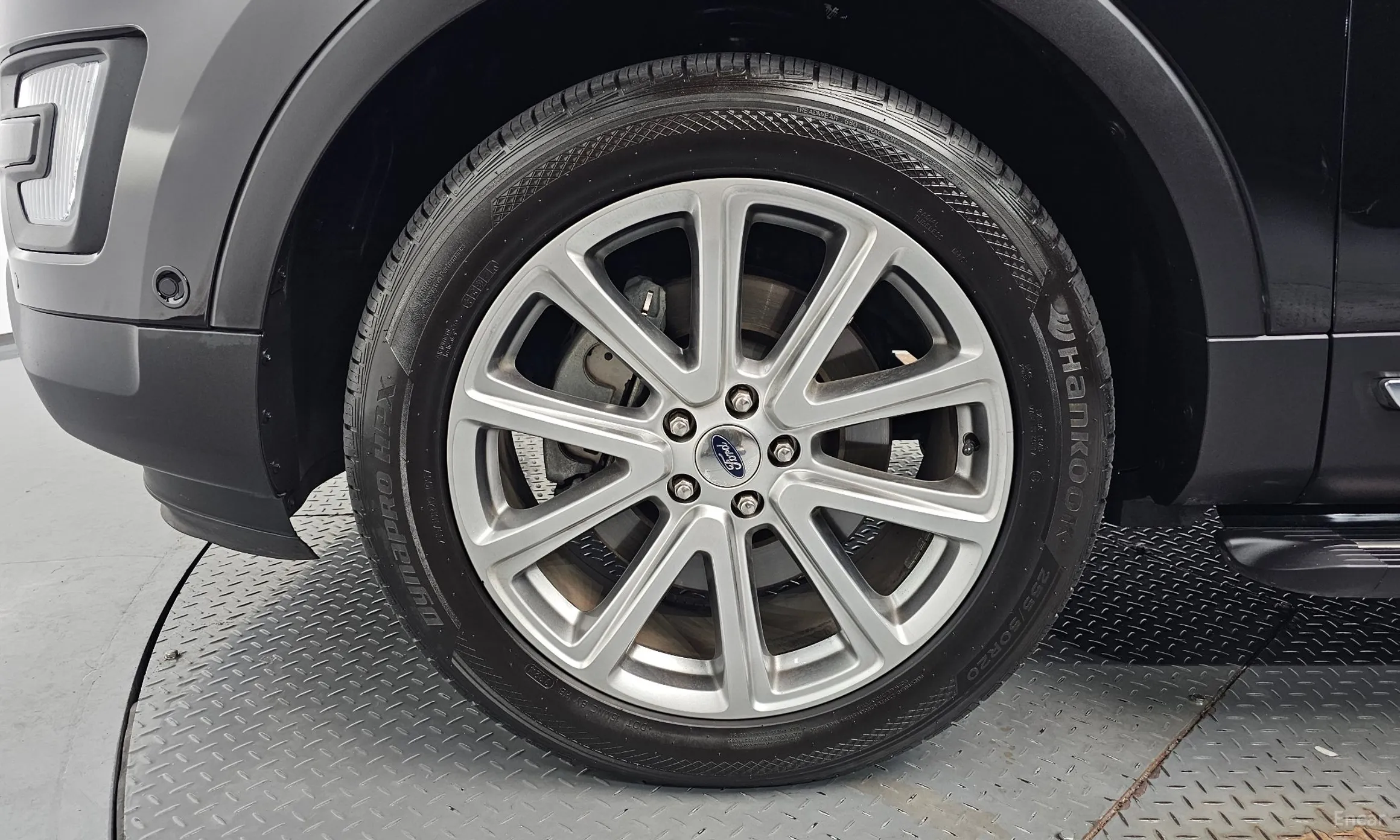 Ford Explorer превью 5