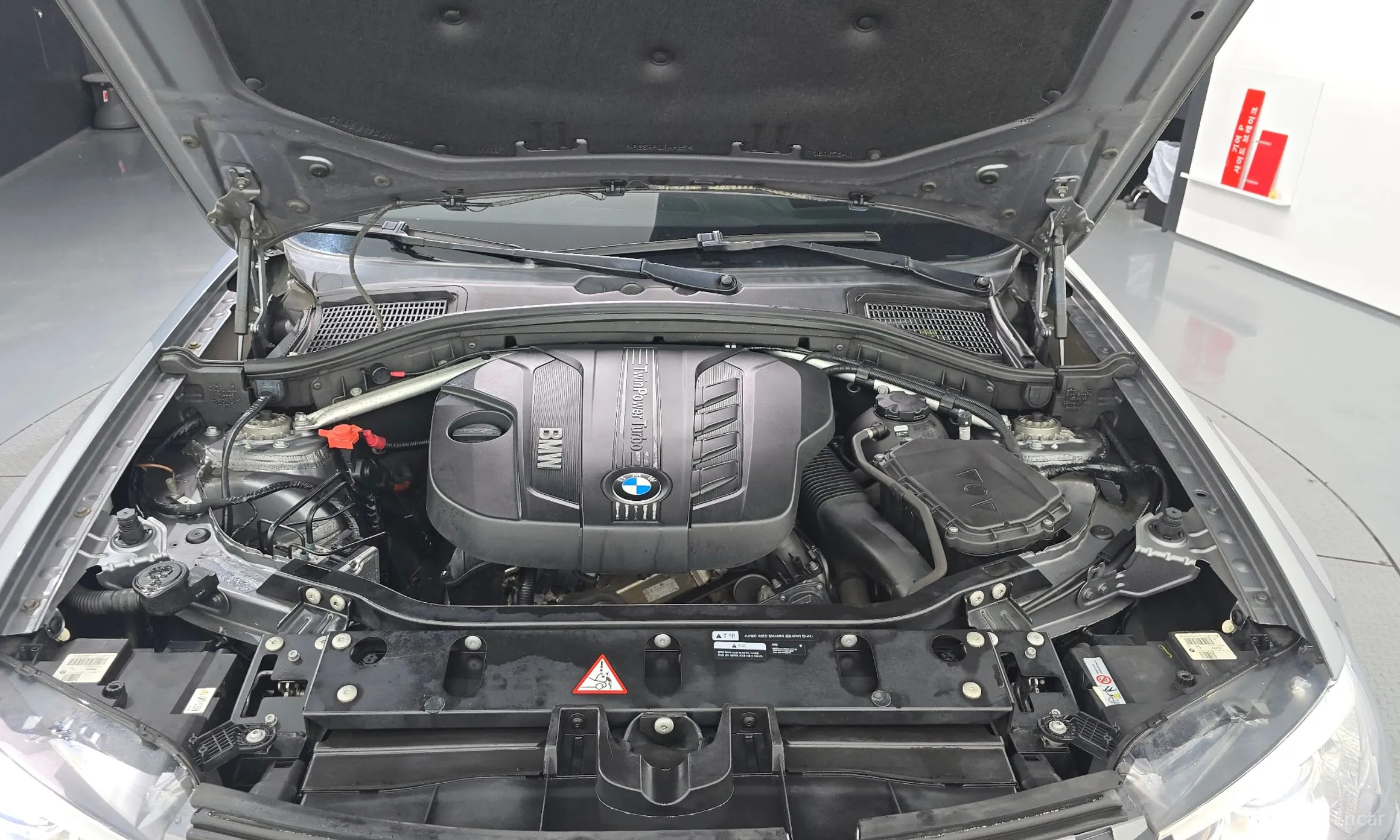 BMW X3 (F25) превью 6