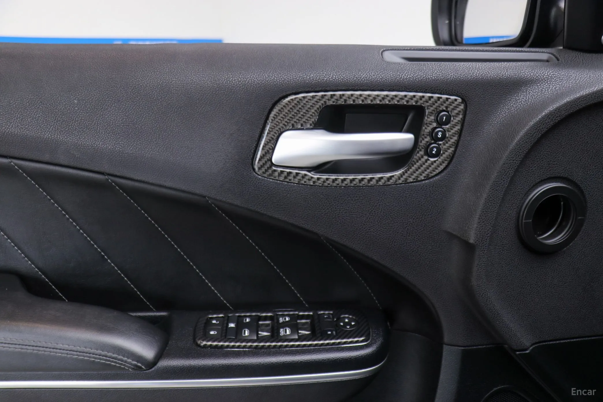 Dodge Charger превью 15