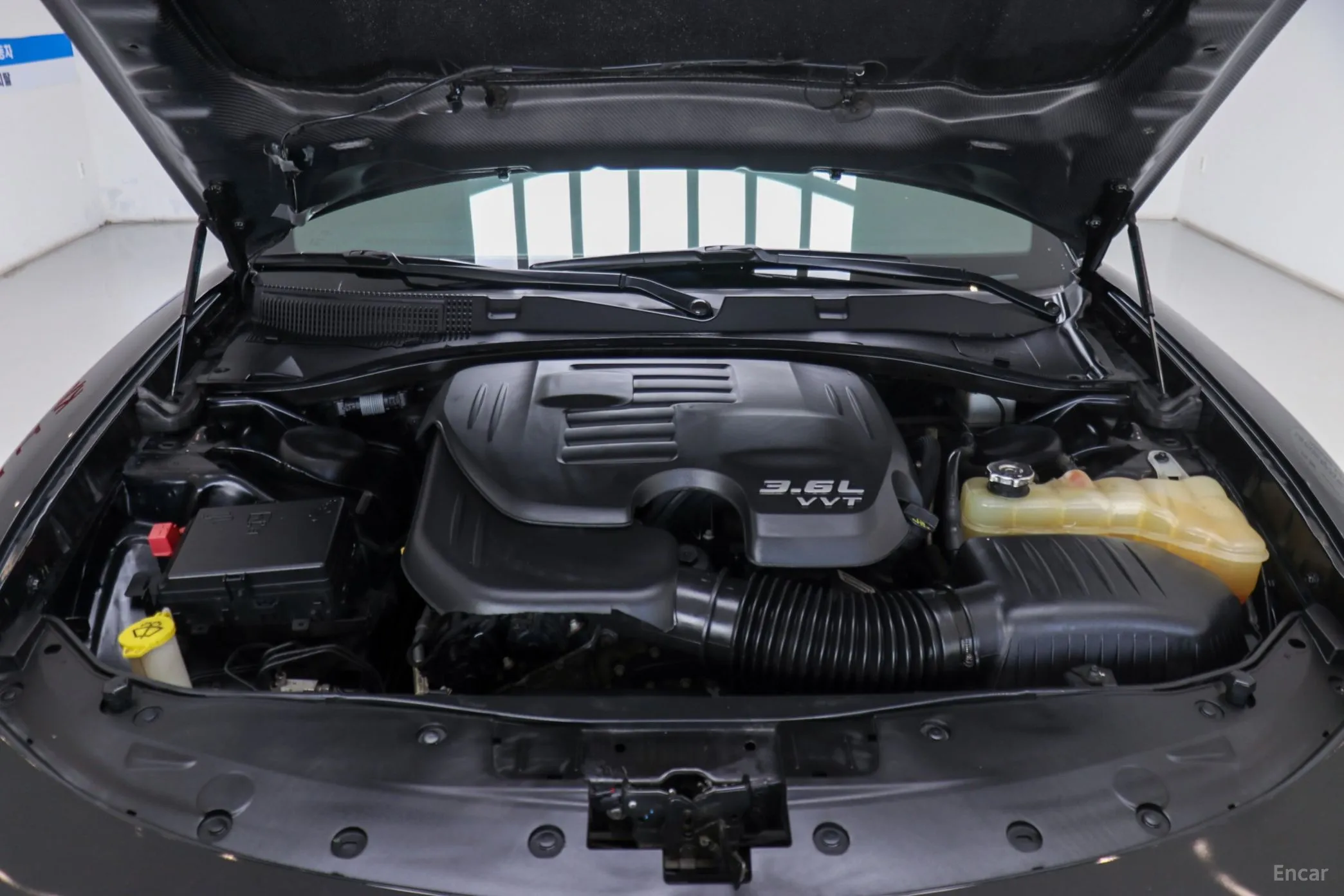 Dodge Charger превью 20