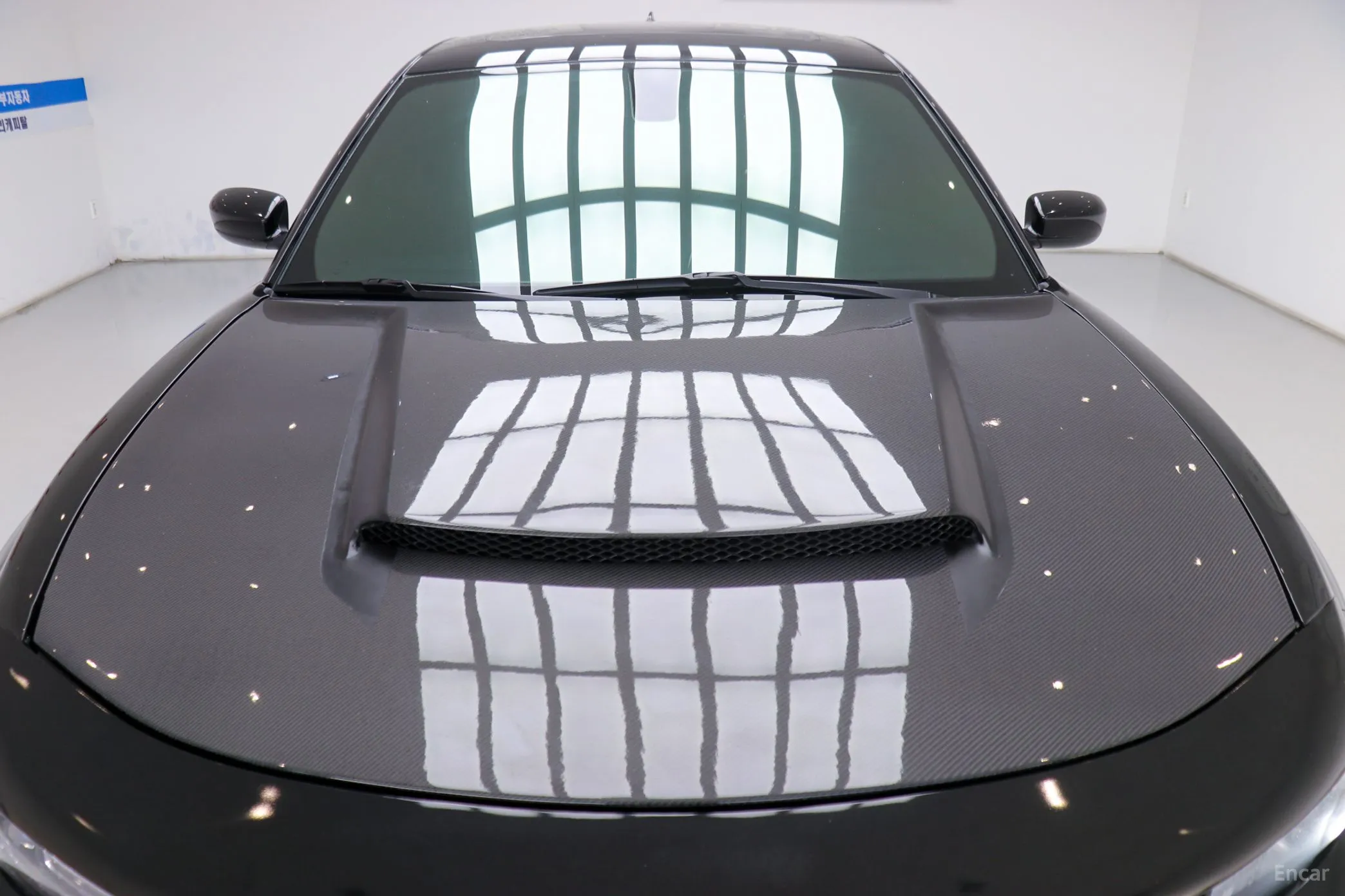 Dodge Charger превью 4