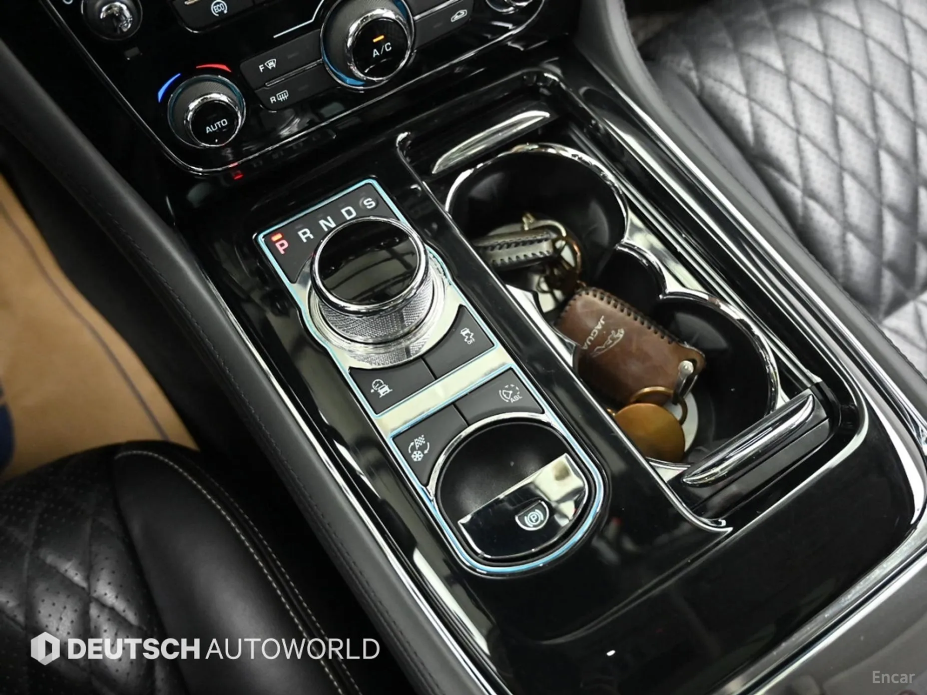 Jaguar All New XJ превью 9