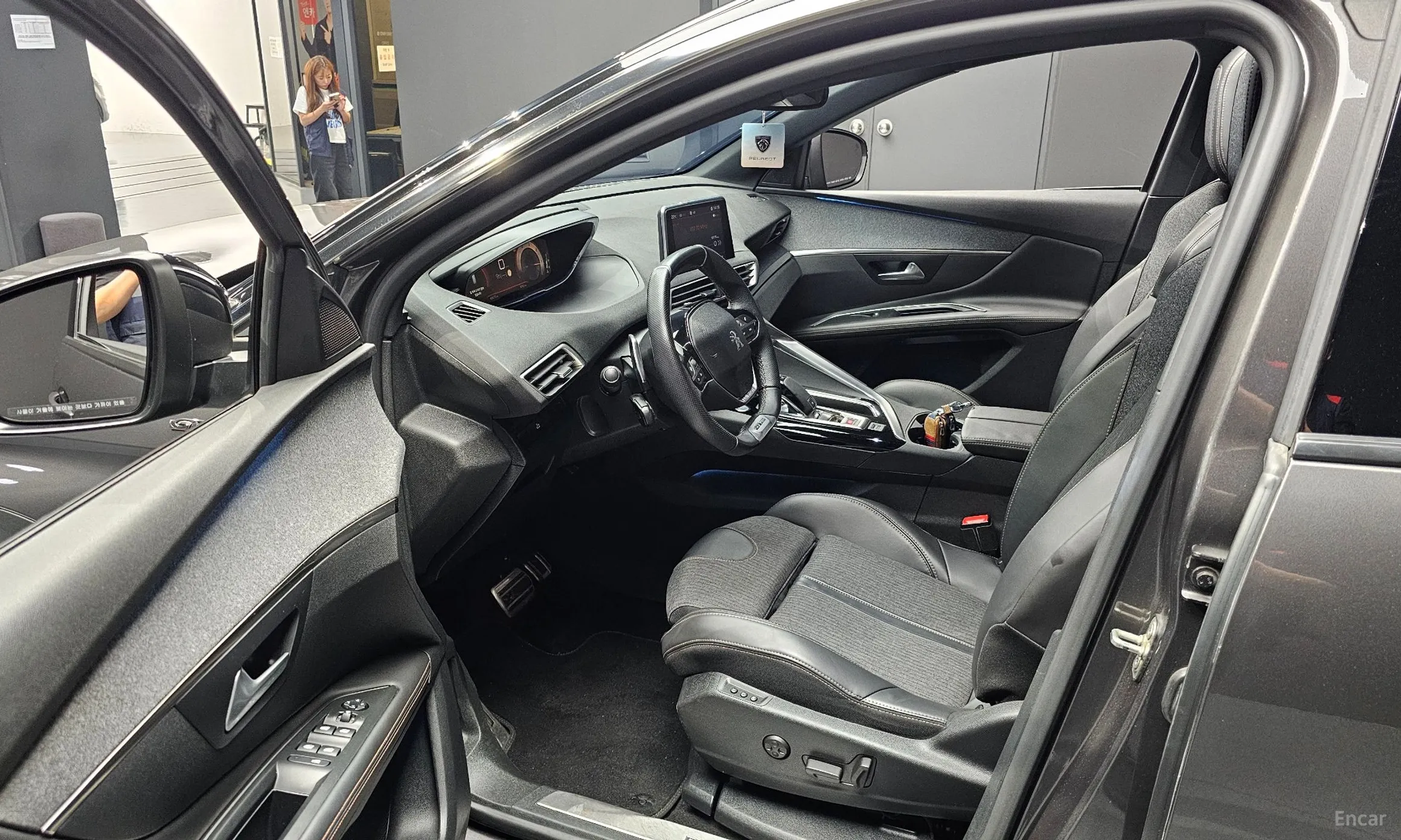 Peugeot 3008 2nd generation превью 10
