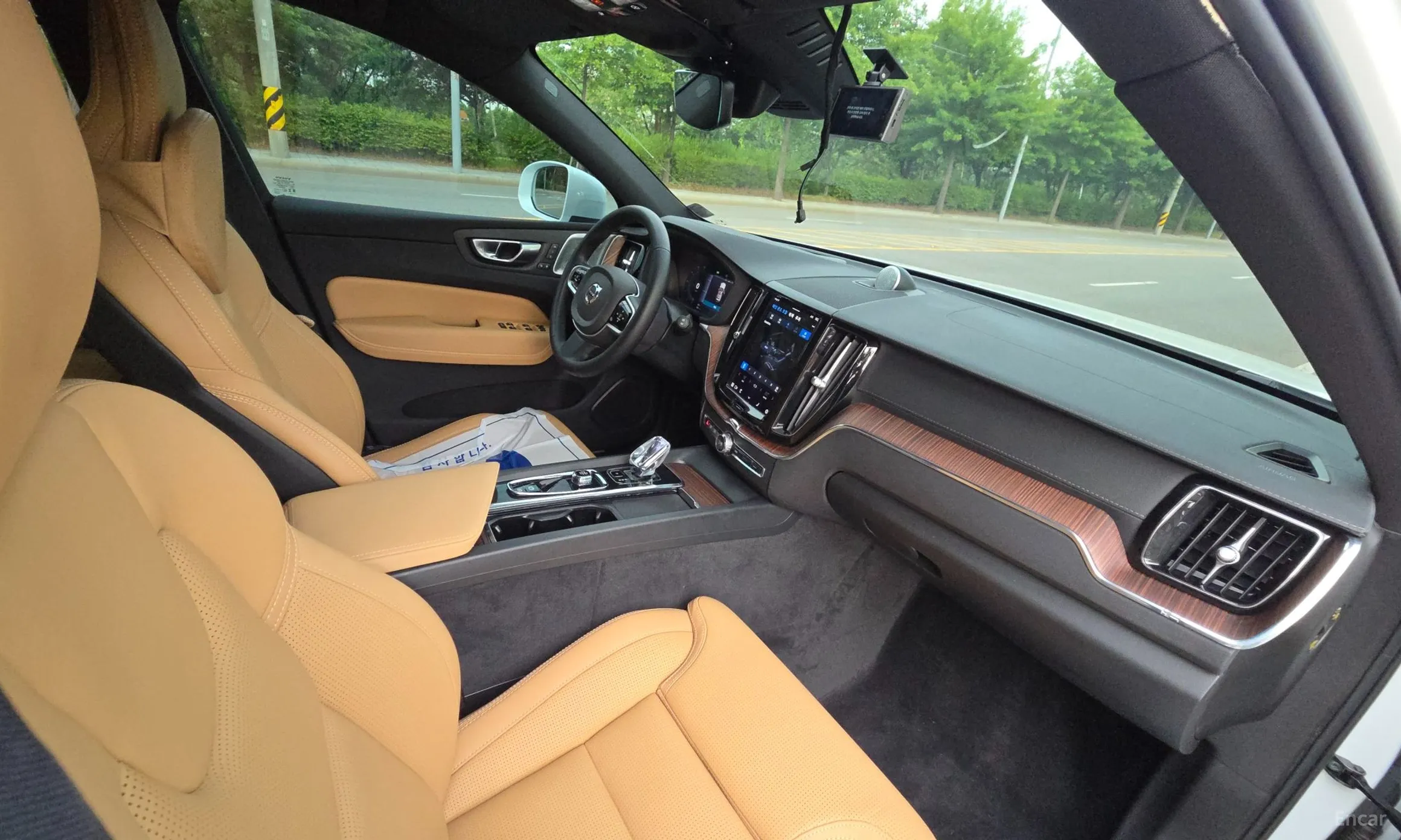 Volvo XC60 Gen 2 превью 12