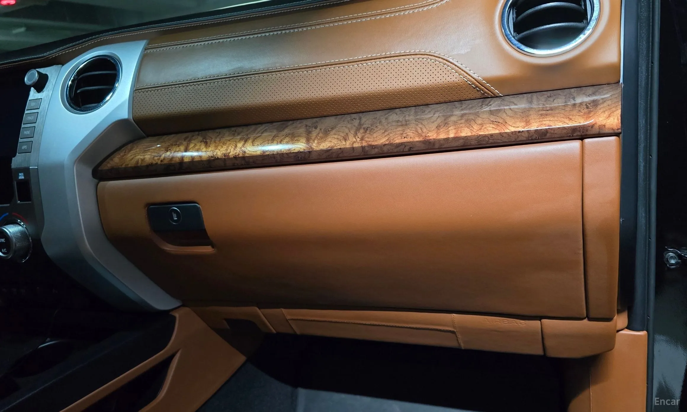 Toyota tundra превью 12