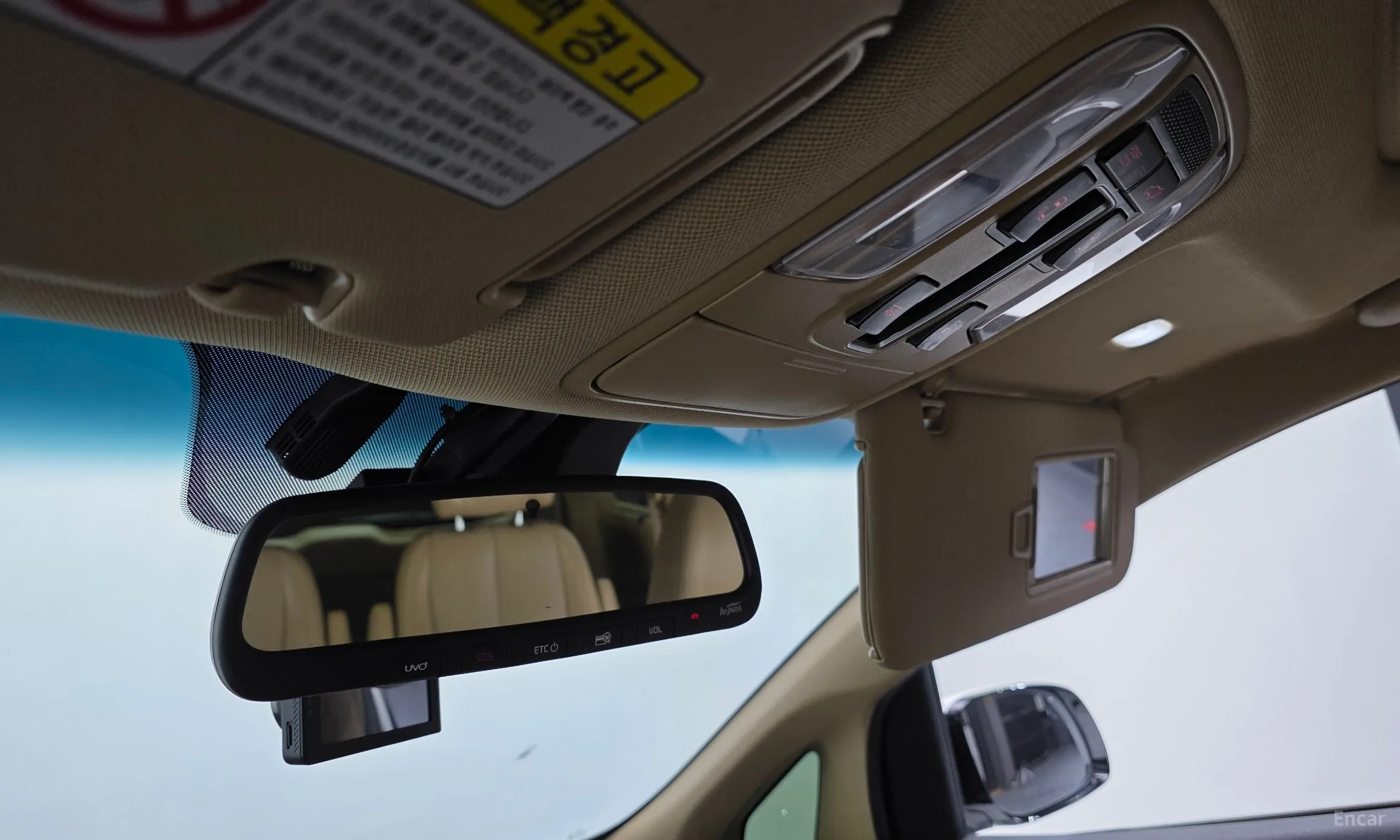 Kia Carnival превью 18