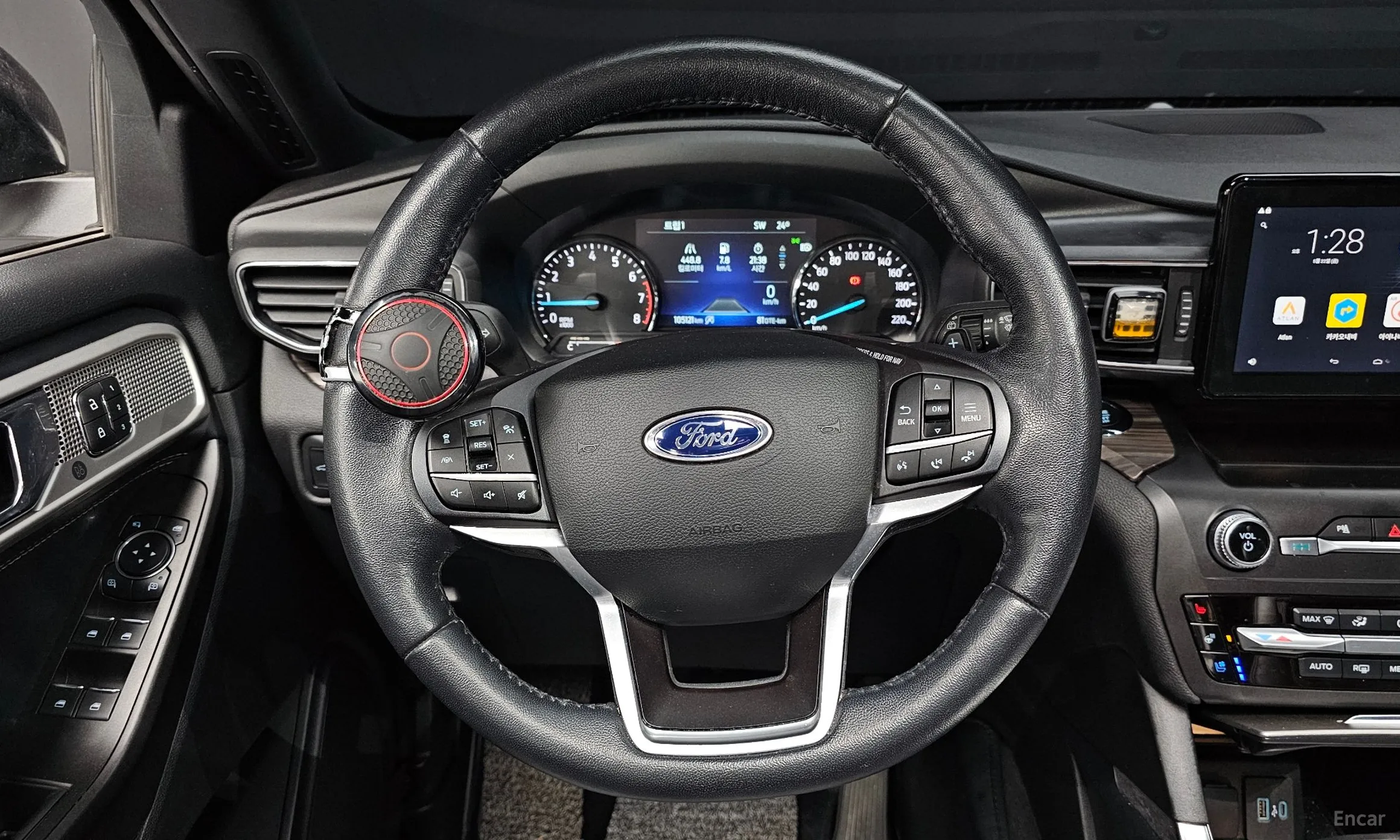 Ford Explorer 6th Generation превью 13