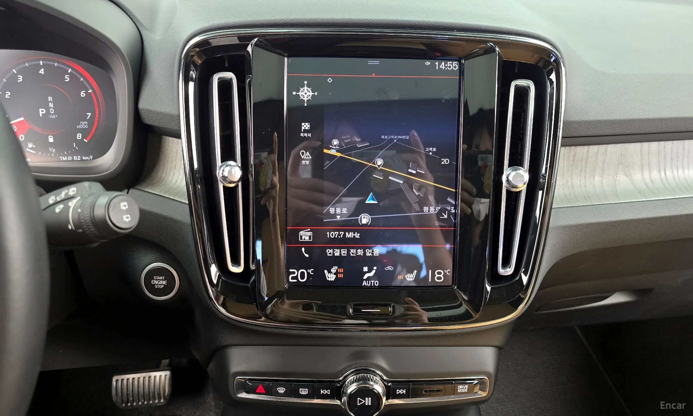 Volvo XC40 превью 14