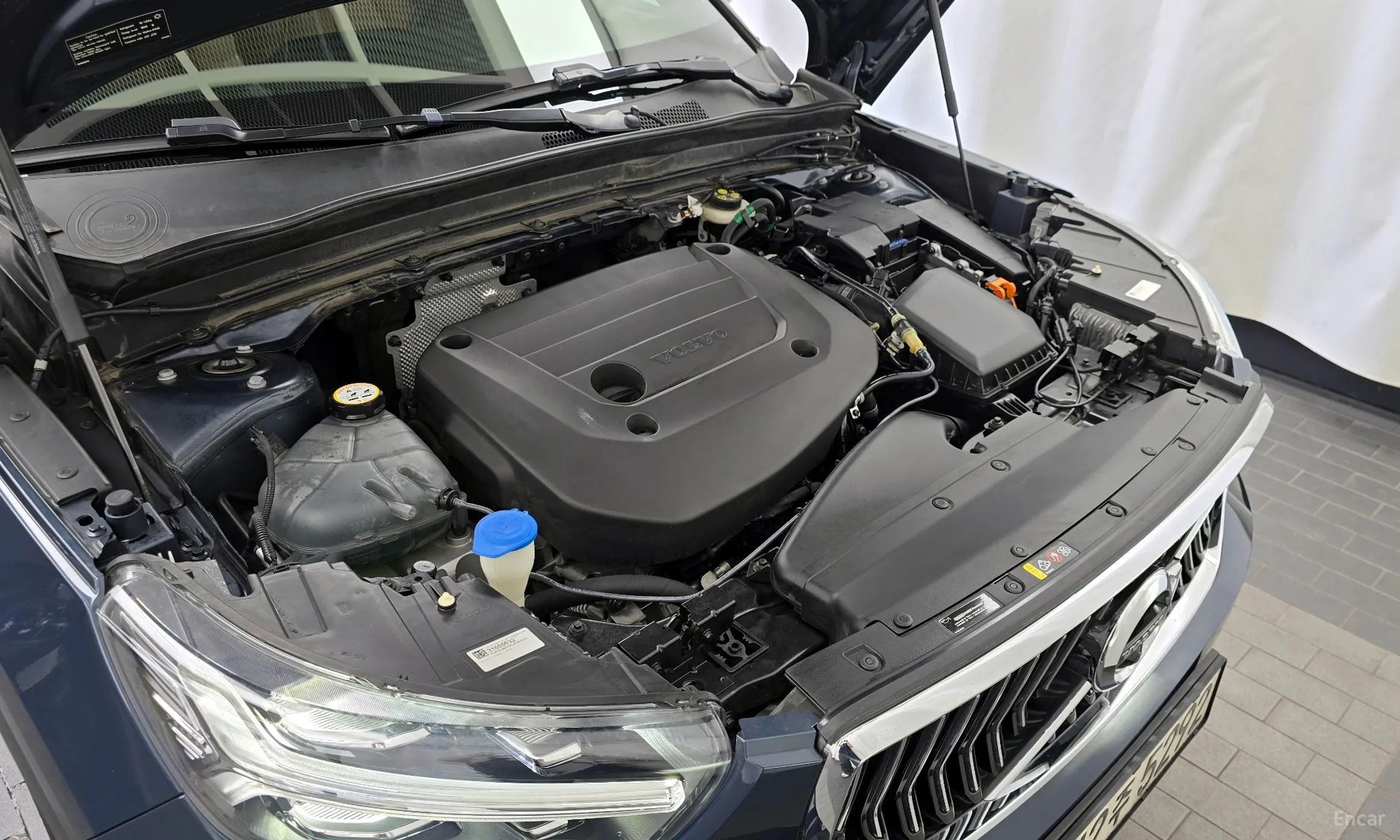 Volvo XC40 превью 6
