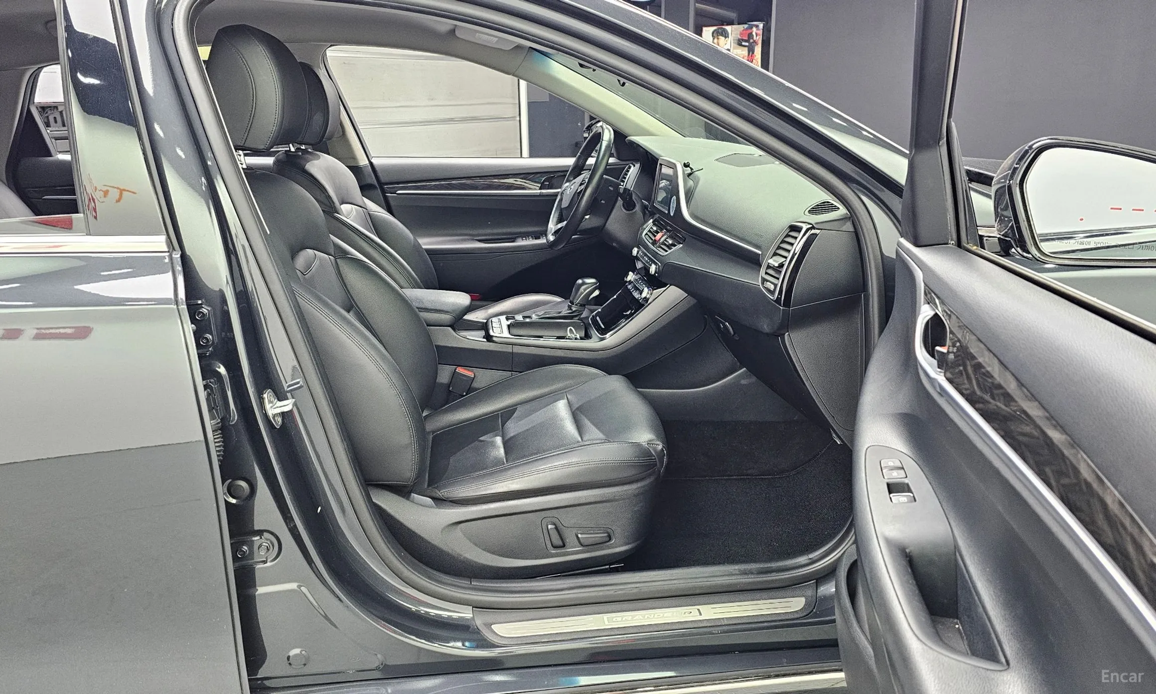 Hyundai Grandeur IG превью 11