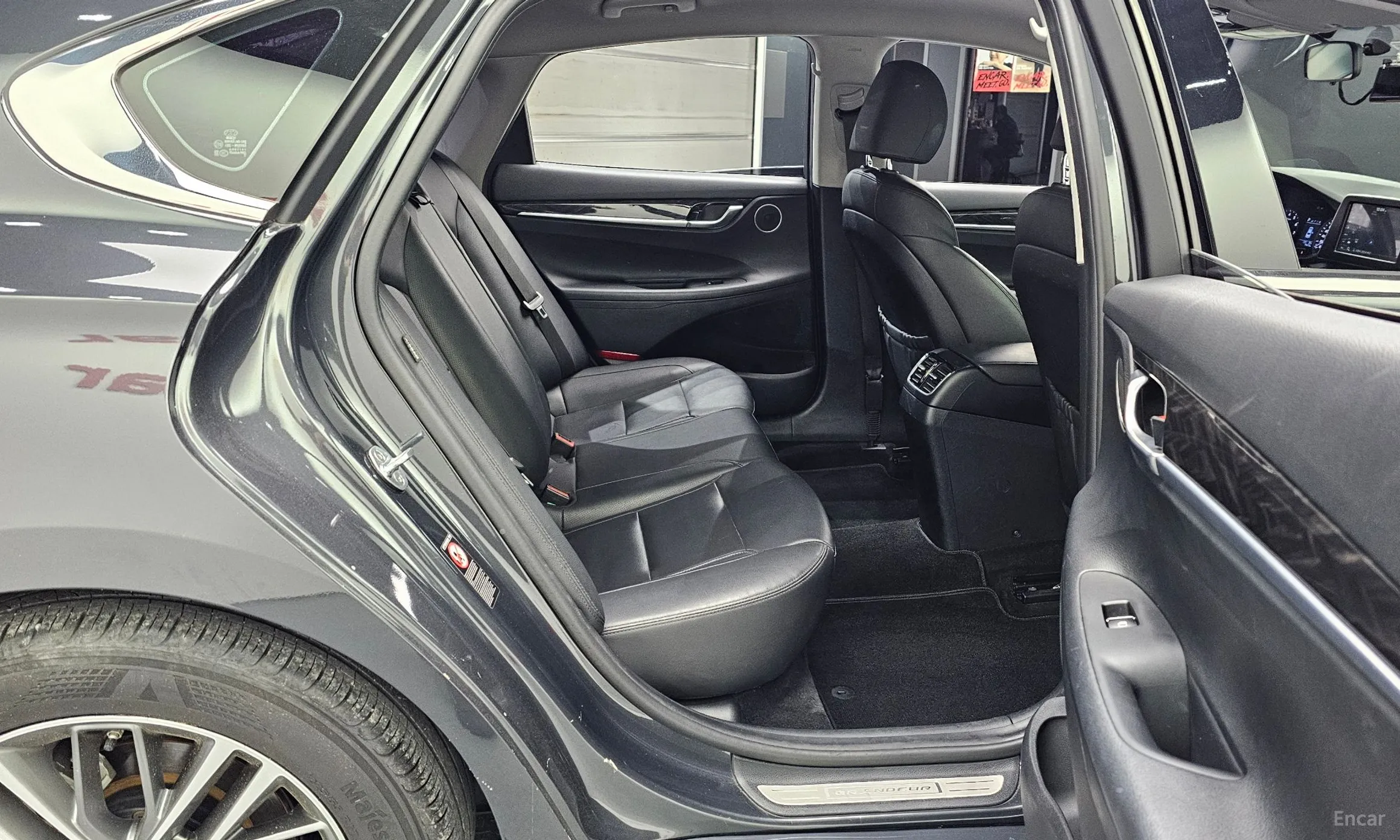 Hyundai Grandeur IG превью 12