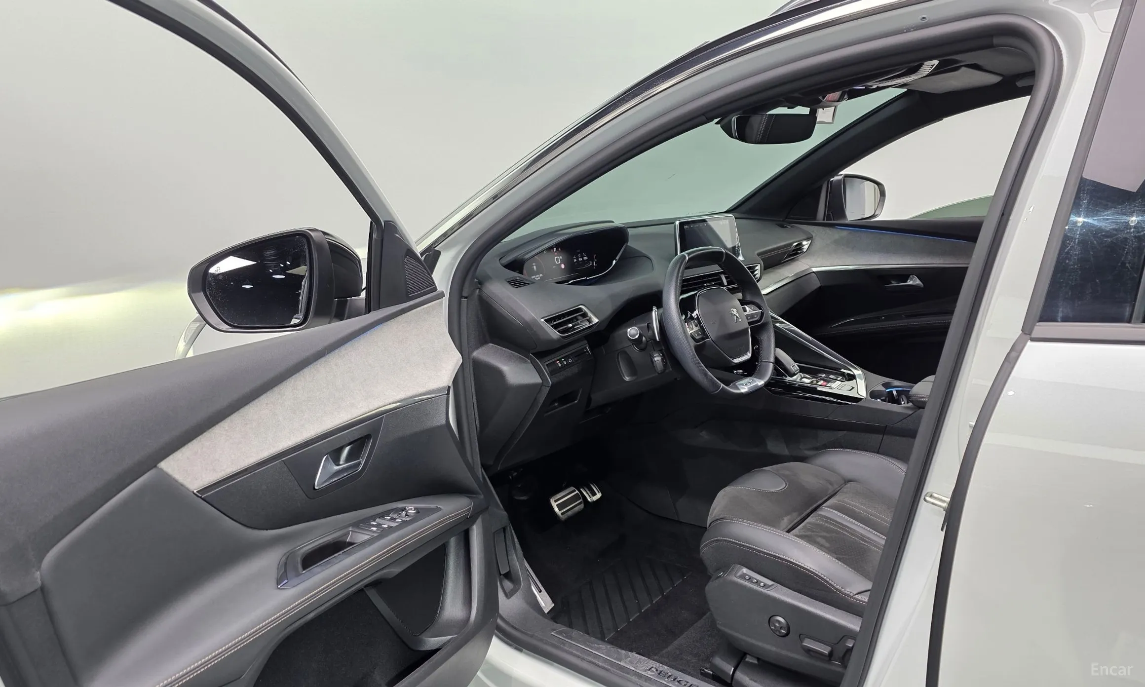 Peugeot 3008 2nd generation превью 10